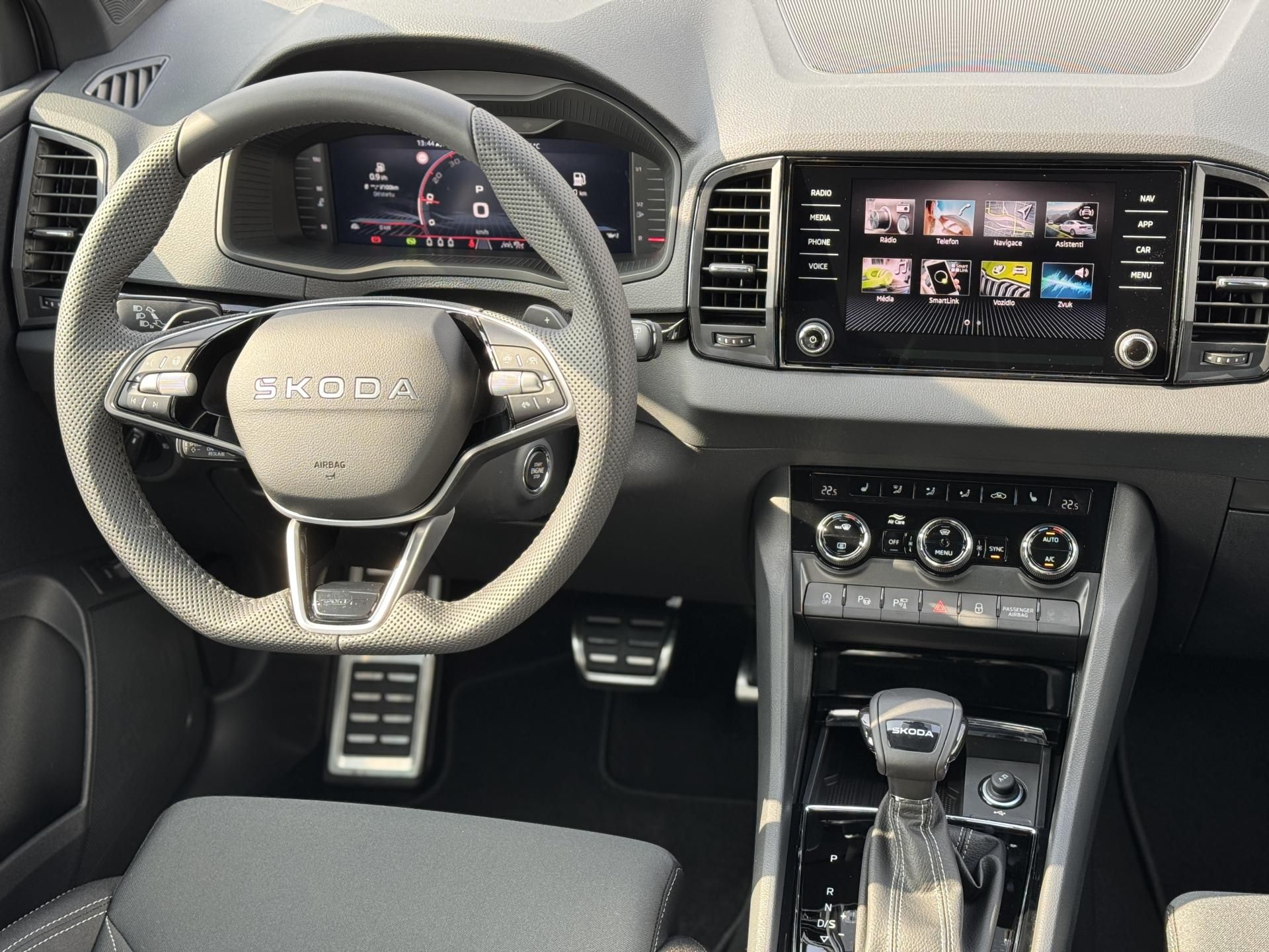 Škoda Karoq, Sportline 1,5 TSI 110 kW DSG - fotka 5