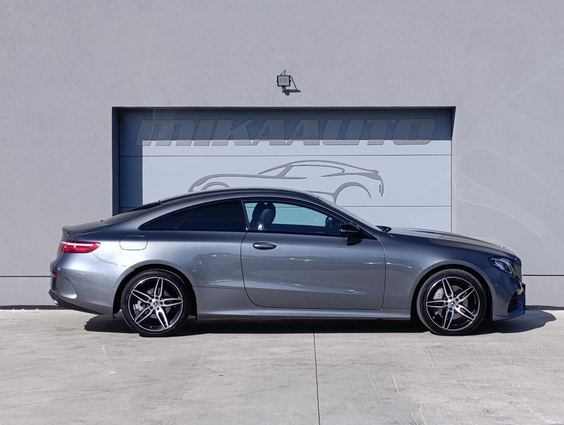 Mercedes-Benz Třídy E, 220d 143kW AMG COUPÉ DPH - fotka 4