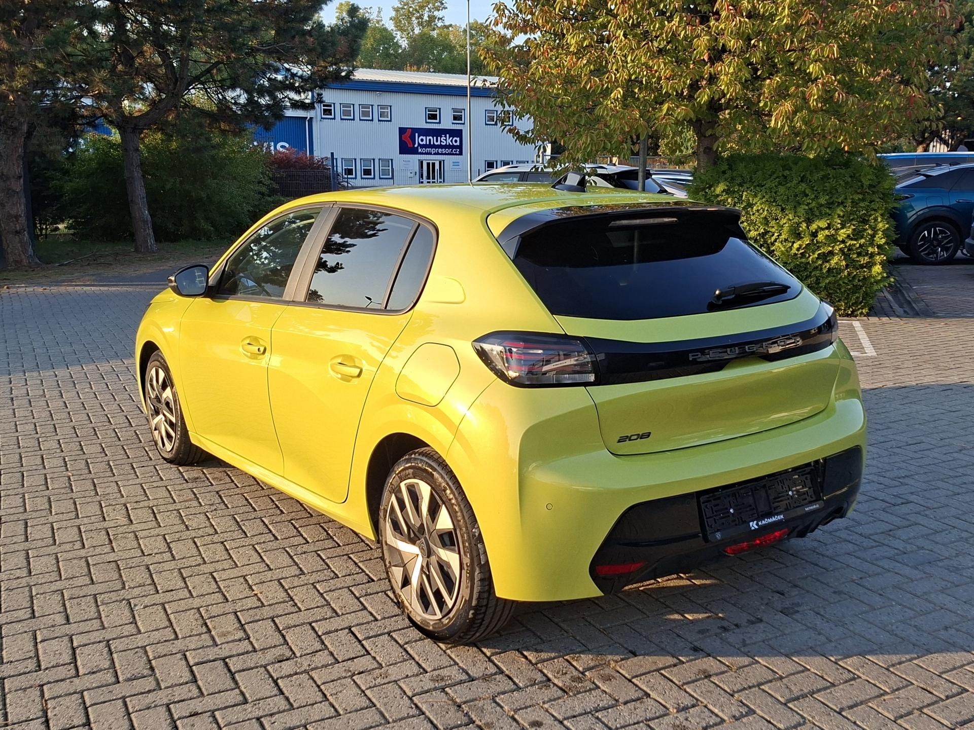 Peugeot 208, Business Turbo 100 MAN6 - fotka 5