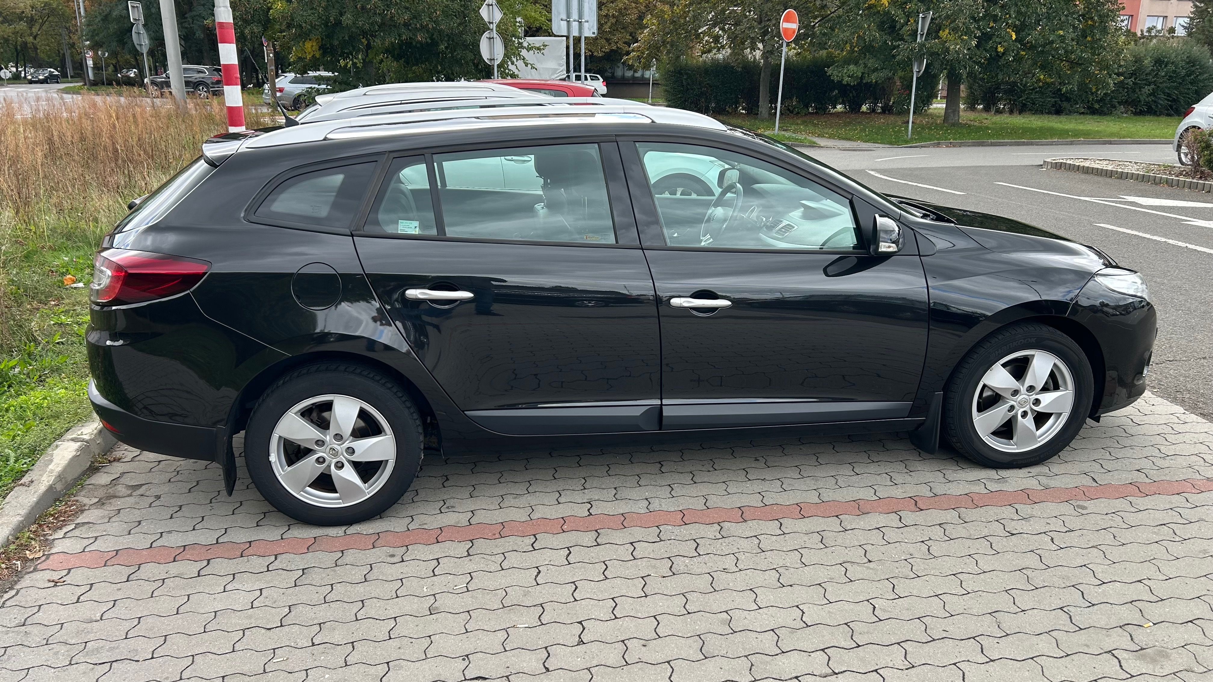 Renault Mégane, III Grandtour 1.6i 16v benzín - fotka 4