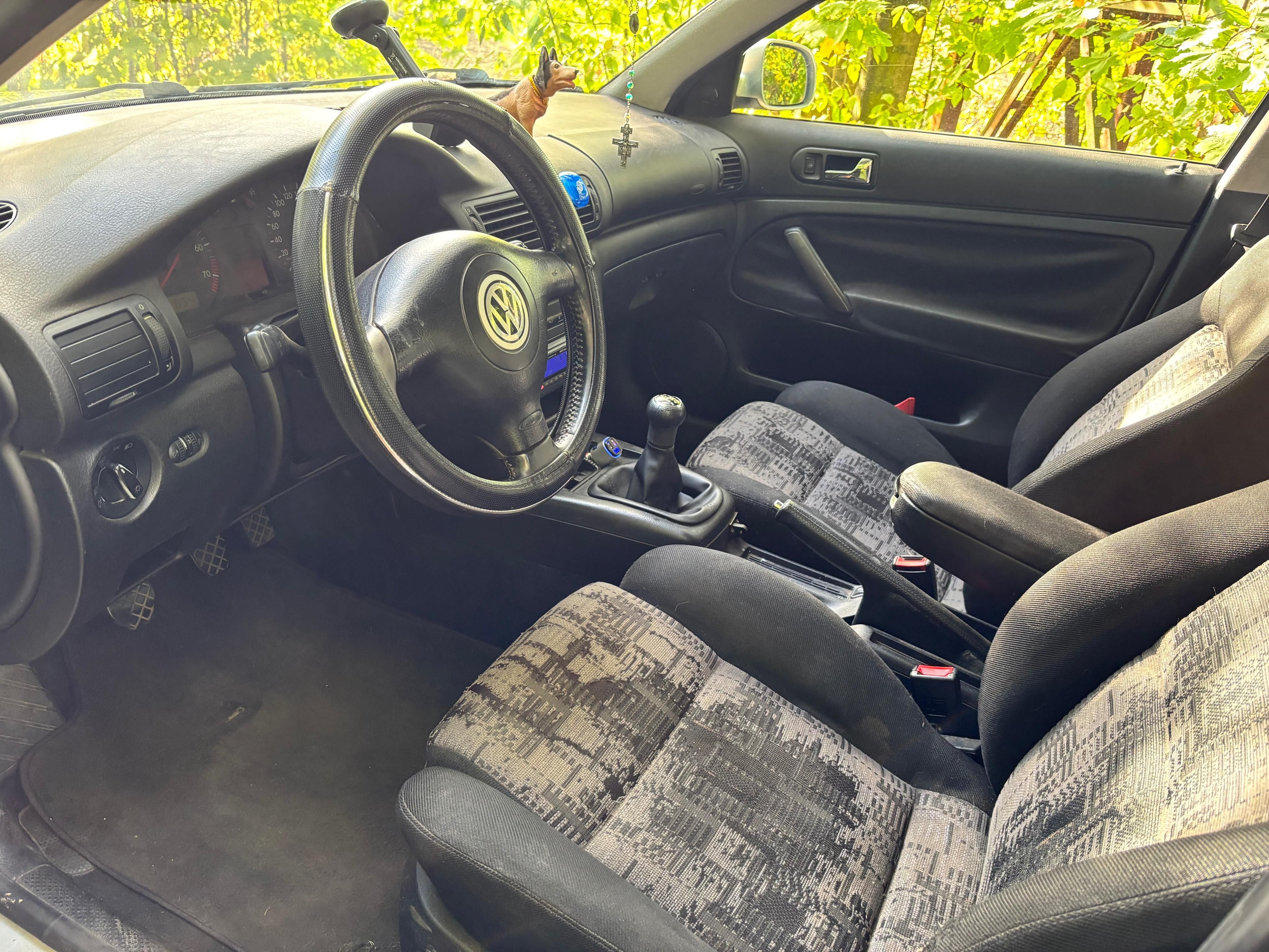 Volkswagen Passat Variant, VW Passat Variant 1.8T 110 kW - fotka 5