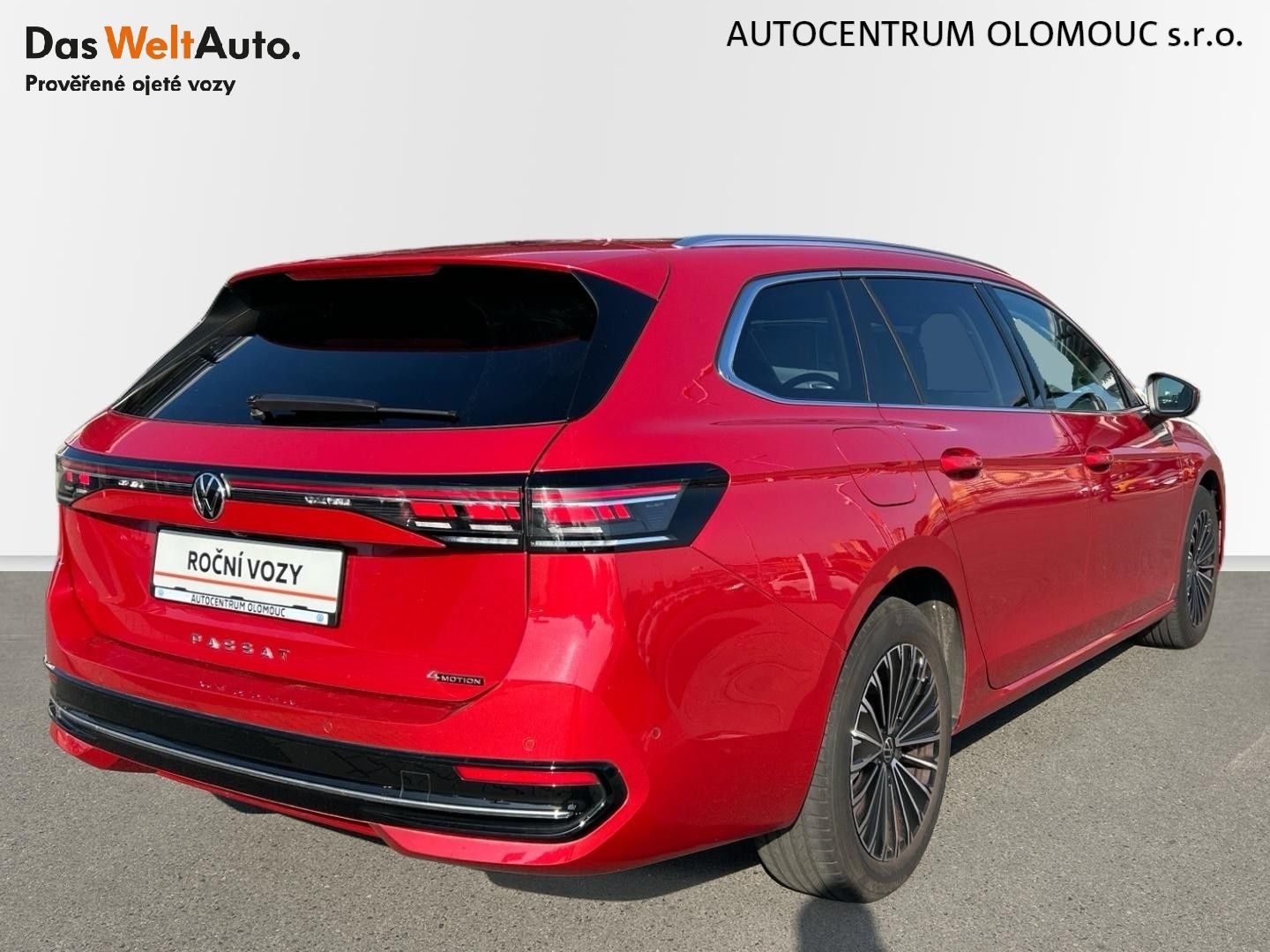 Volkswagen Passat, 2.0 TDI 7DSG 4MOTION Elegance - fotka 2