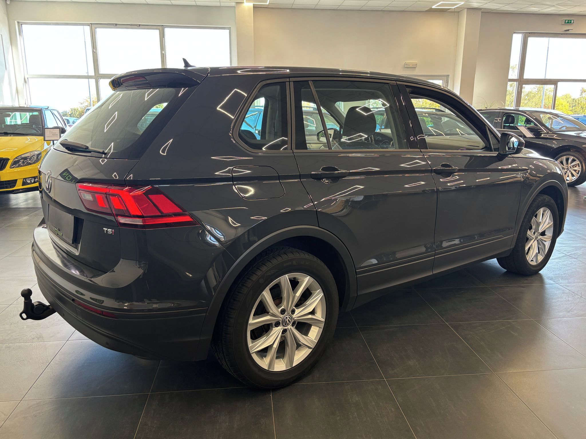Volkswagen Tiguan, 1.4 TSI 92kW, Senzory, Tažné - fotka 5