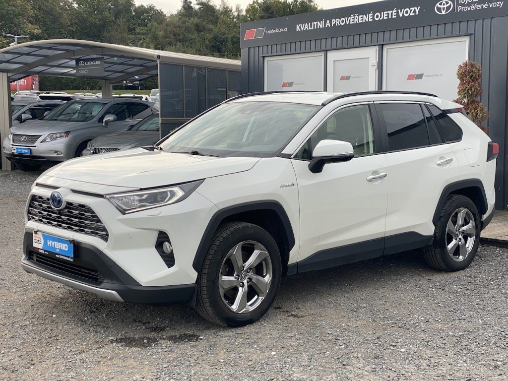 Toyota Rav4, 2.5HSD, ČR, Executive, 4x4 - fotka 4