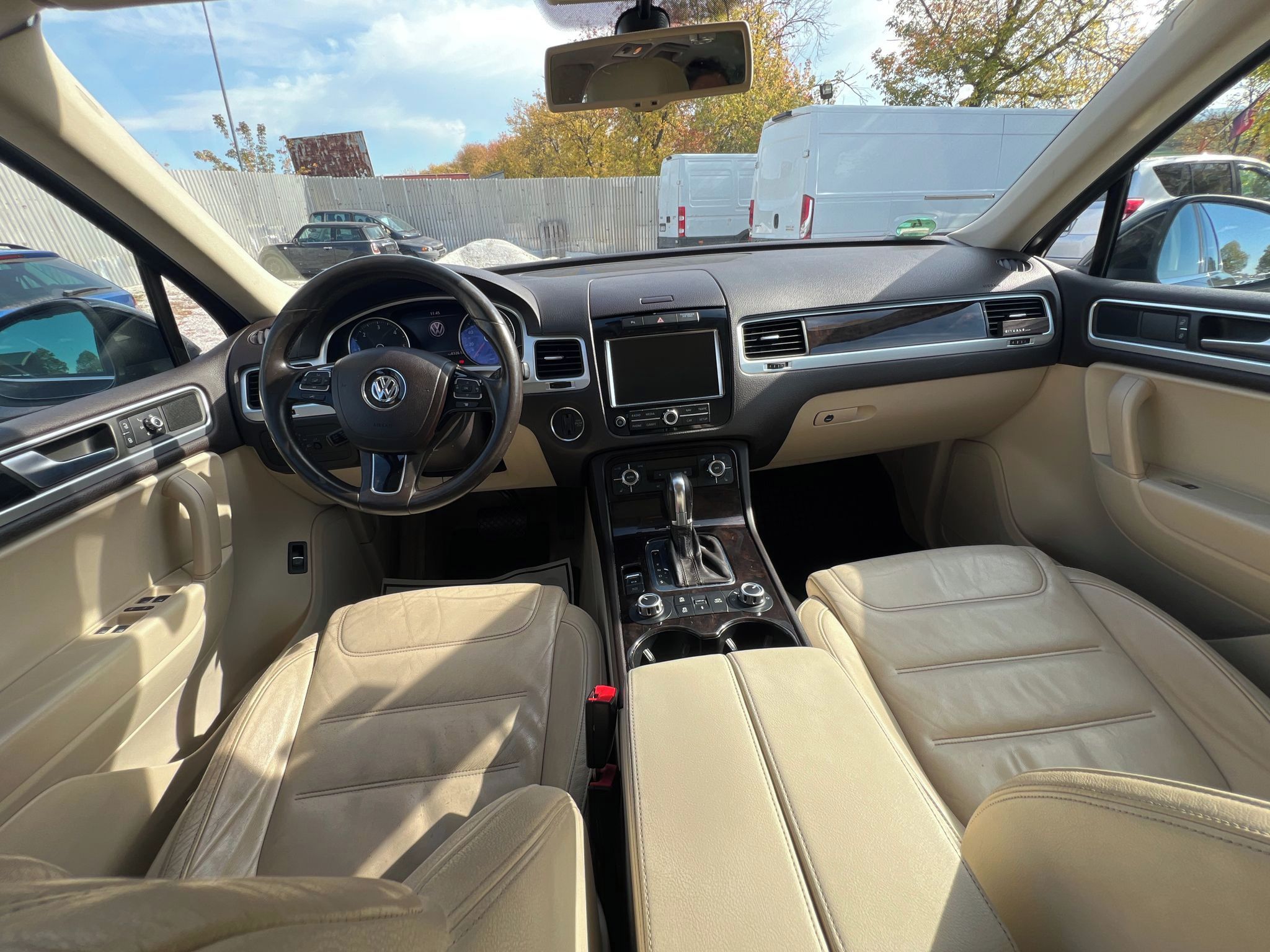 Volkswagen Touareg, 3,0 TDI V 6 - fotka 6