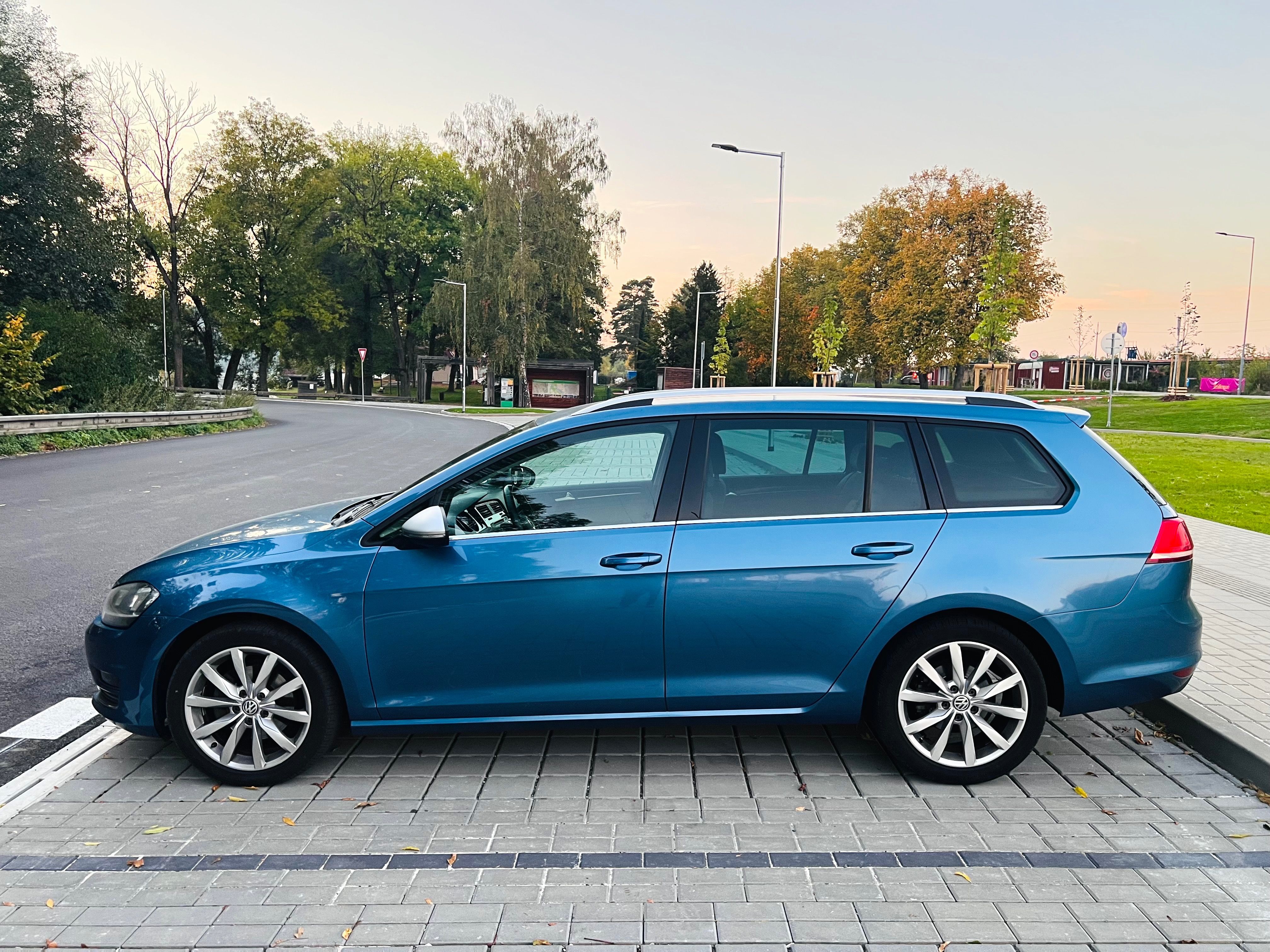 Volkswagen Golf, Volkswagen Golf VII Highline - fotka 5