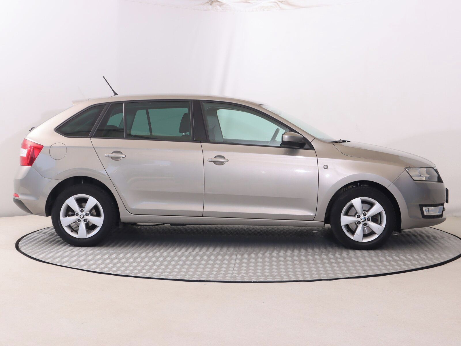 Škoda Rapid, 1.2 TSI - fotka 6
