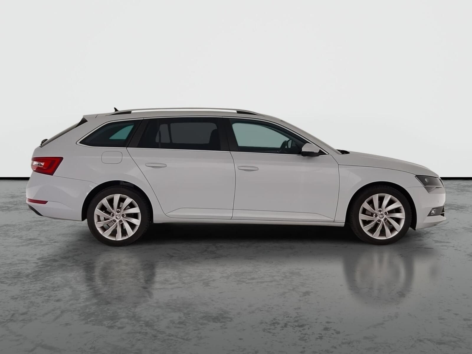 Škoda Superb, 2.0 TDI, Style Plus, 4X4 - fotka 6