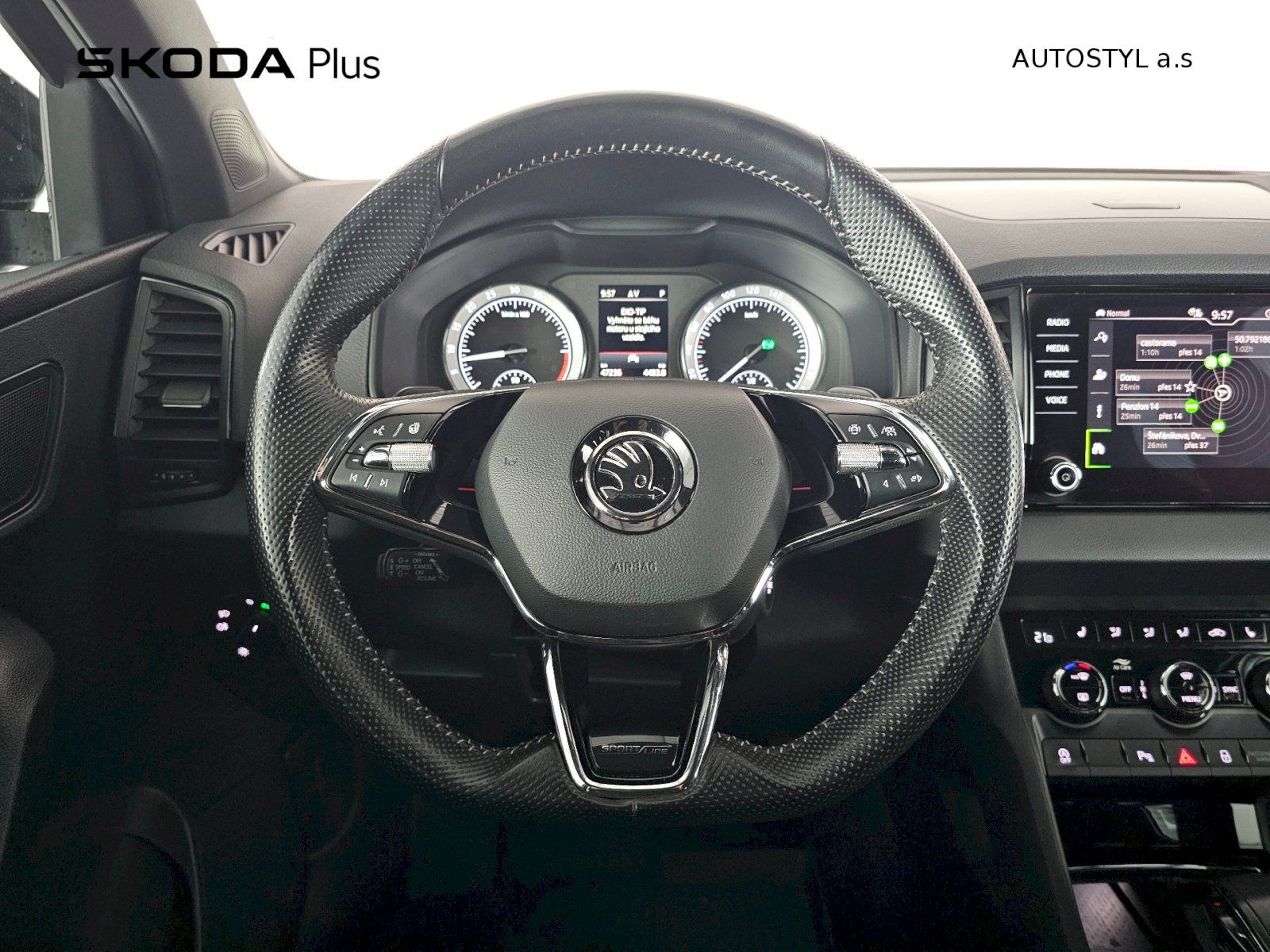 Škoda Karoq, 2.0TDI 110kW 4x4 DSG SPORTLINE - fotka 5