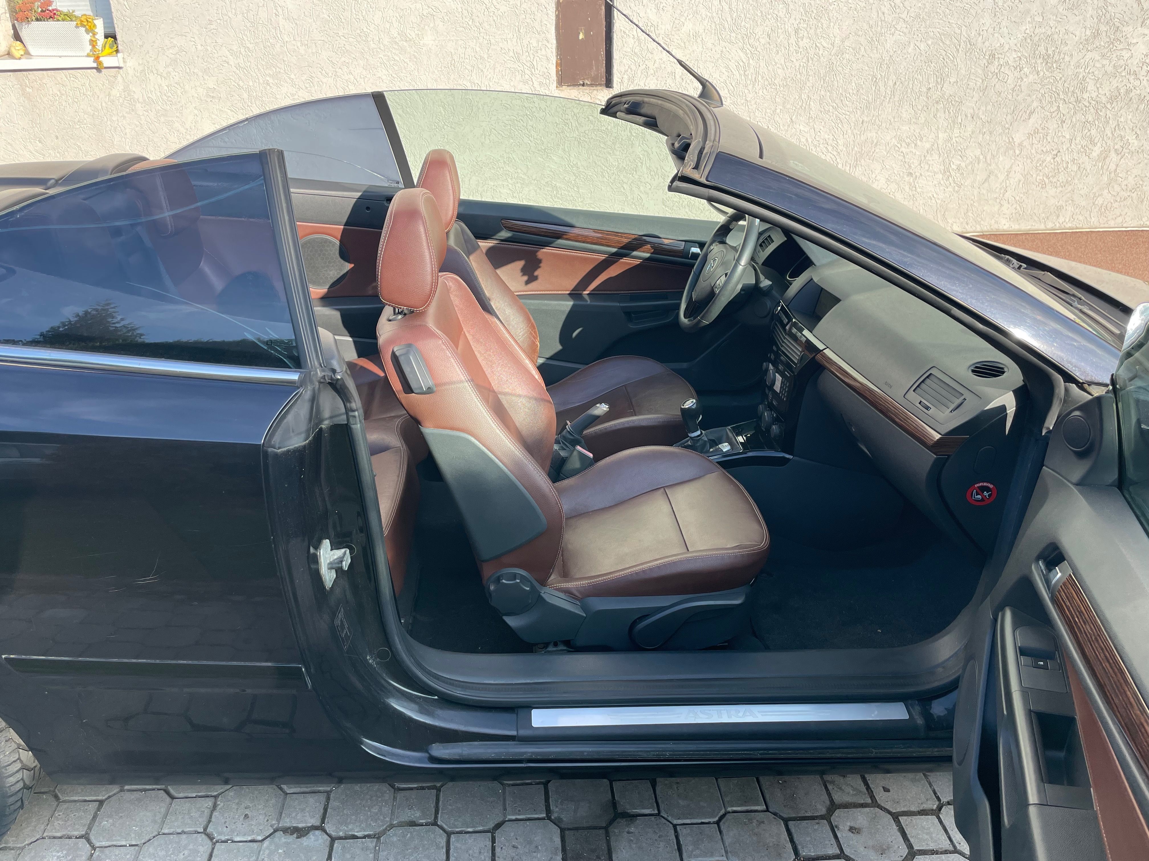 Opel Astra, Cabrio 1,9 cdti - fotka 3