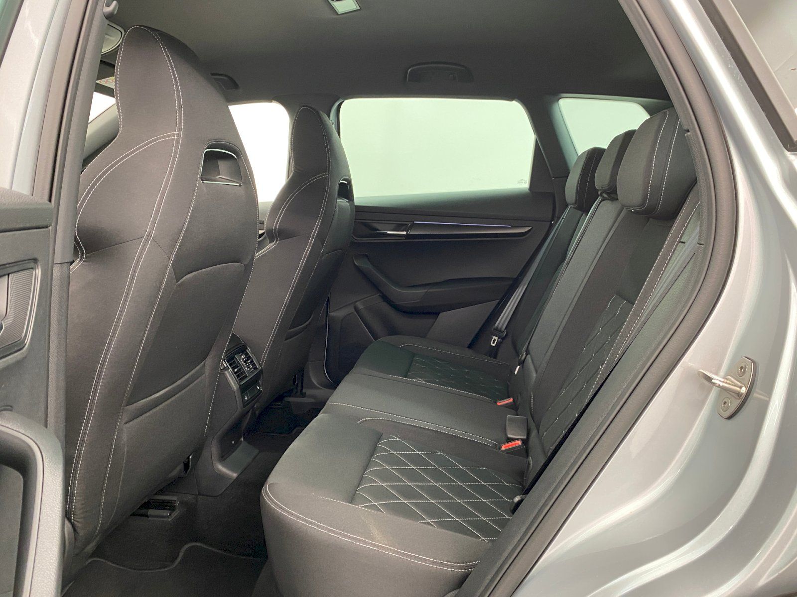 Škoda Karoq, 2.0 TDI 110kW DSG SportLine - fotka 6
