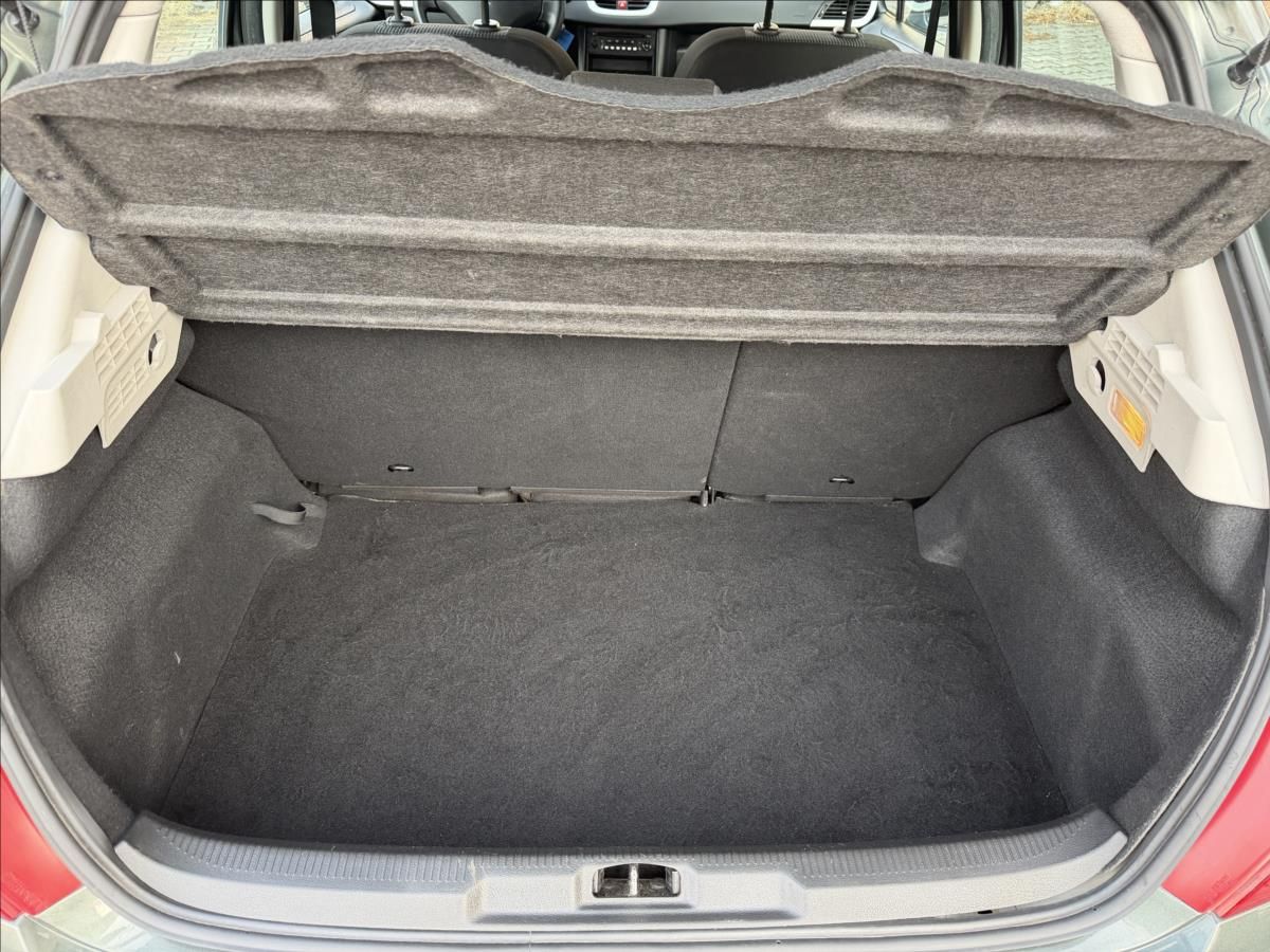 Peugeot 207, 1,4 KLIMA BEZ KOROZE - fotka 5