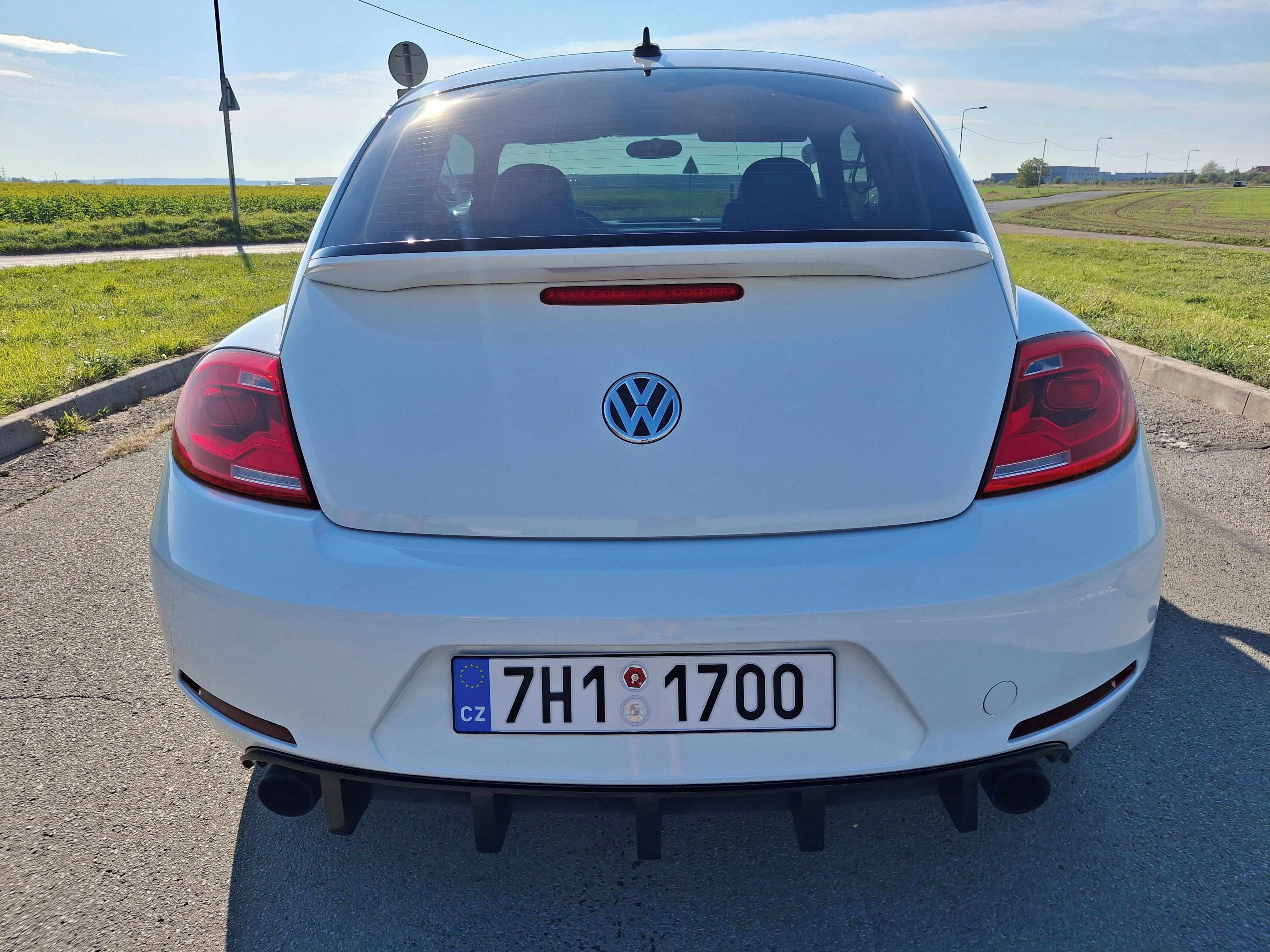 Volkswagen Beetle, 2,0 TFSI 147 KW DSG 18" ALU - fotka 6
