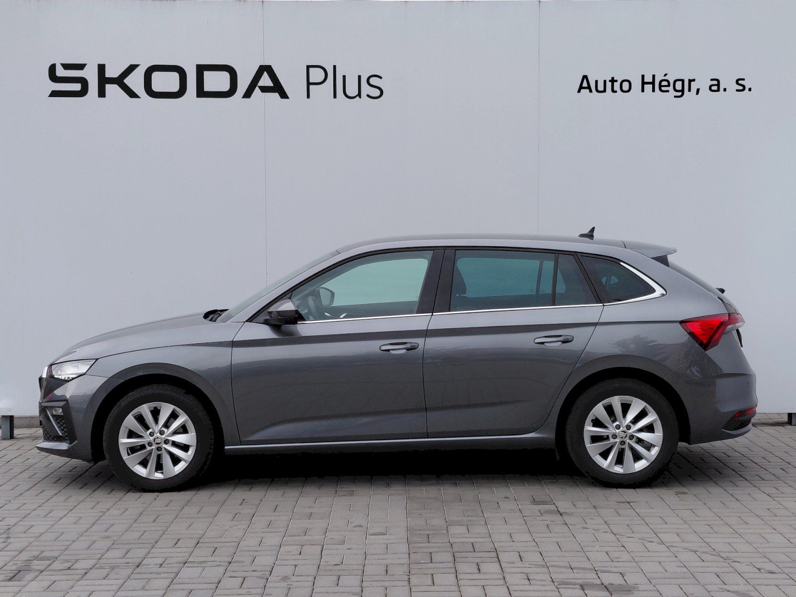 Škoda Scala, 1.0 TSI 85kW Top Selection - fotka 3