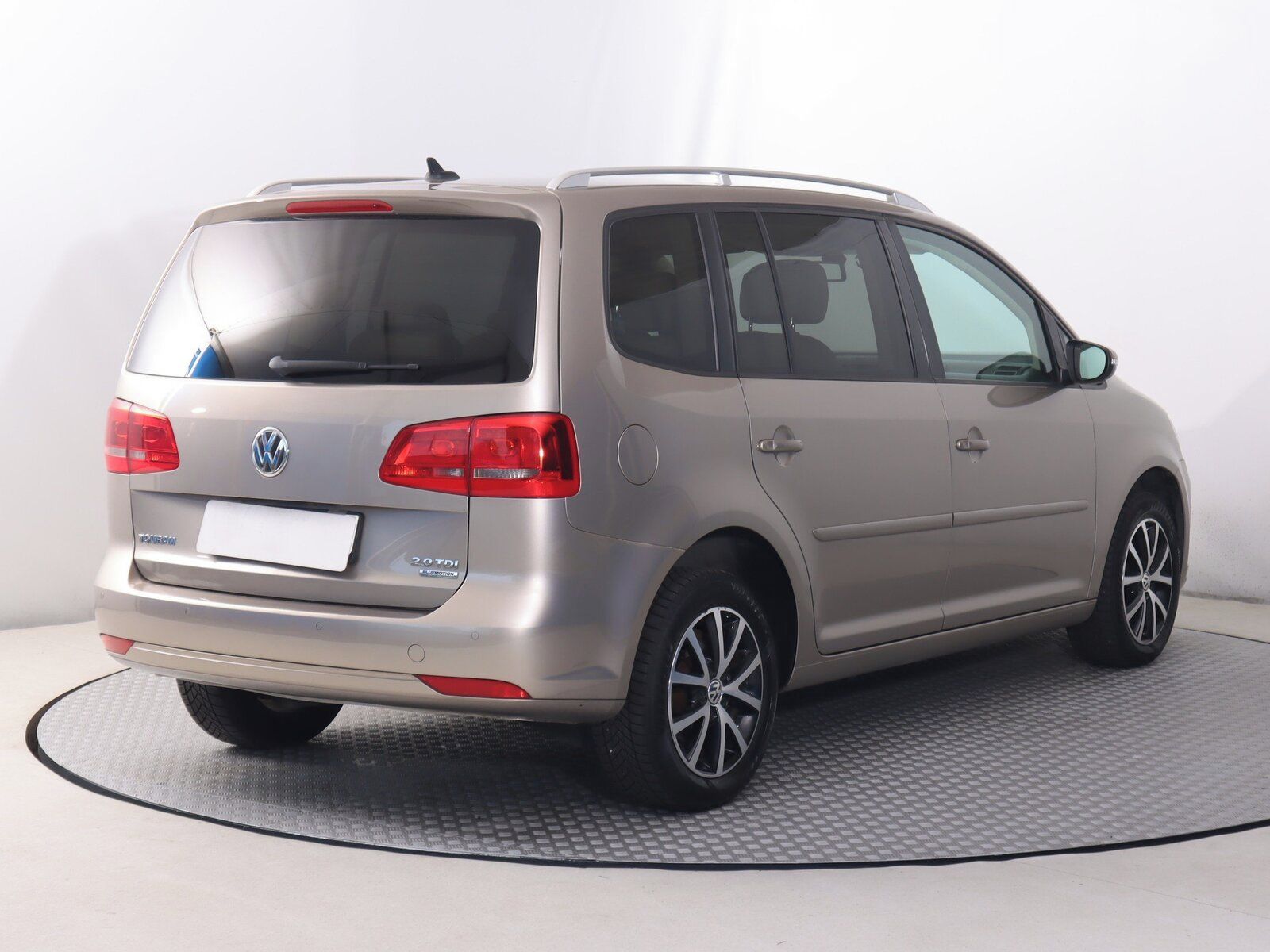 Volkswagen Touran, 2.0 TDI, Comfortline - fotka 5