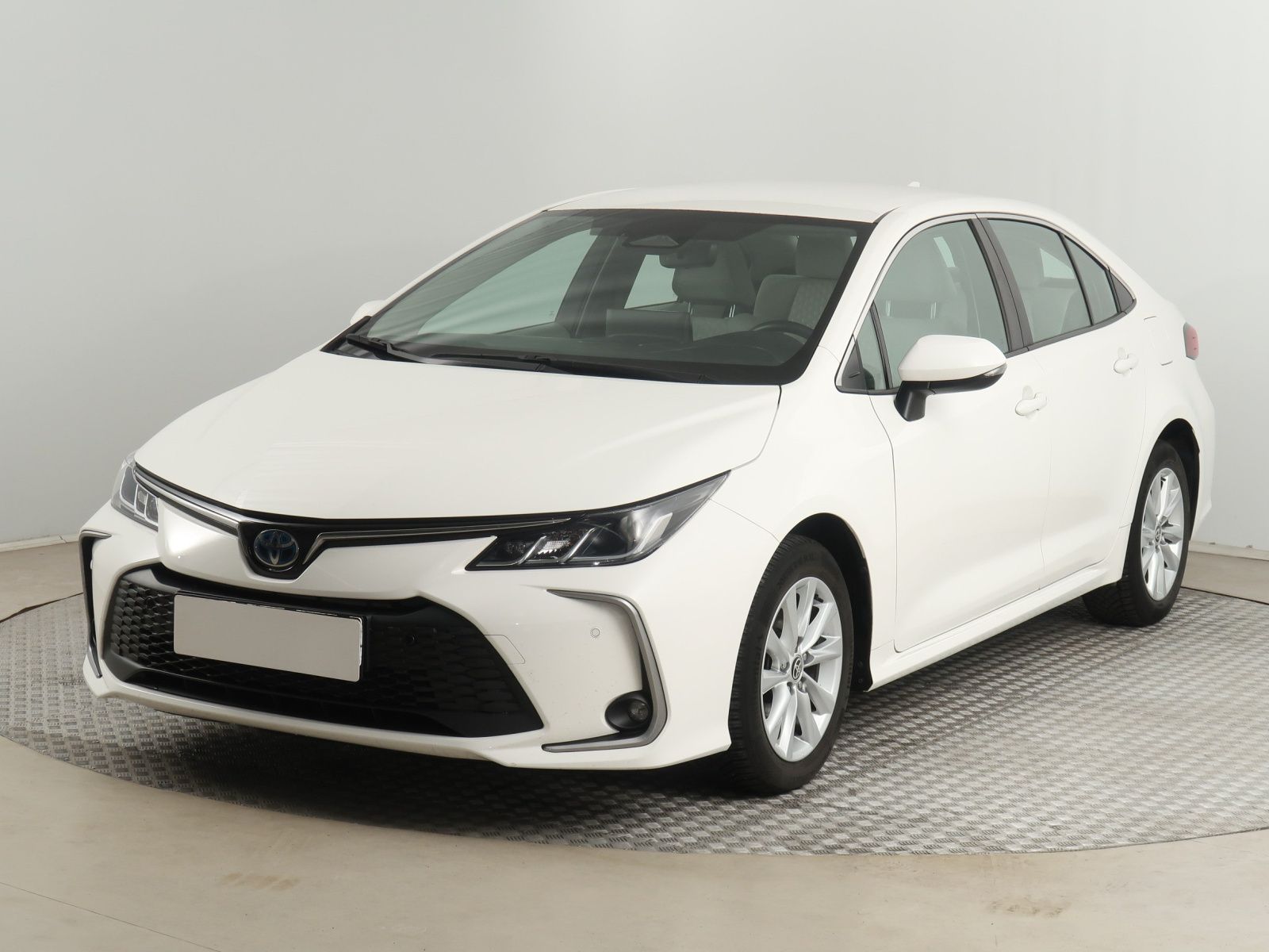 Toyota Corolla, 1.8 Hybrid, Automat - fotka 3