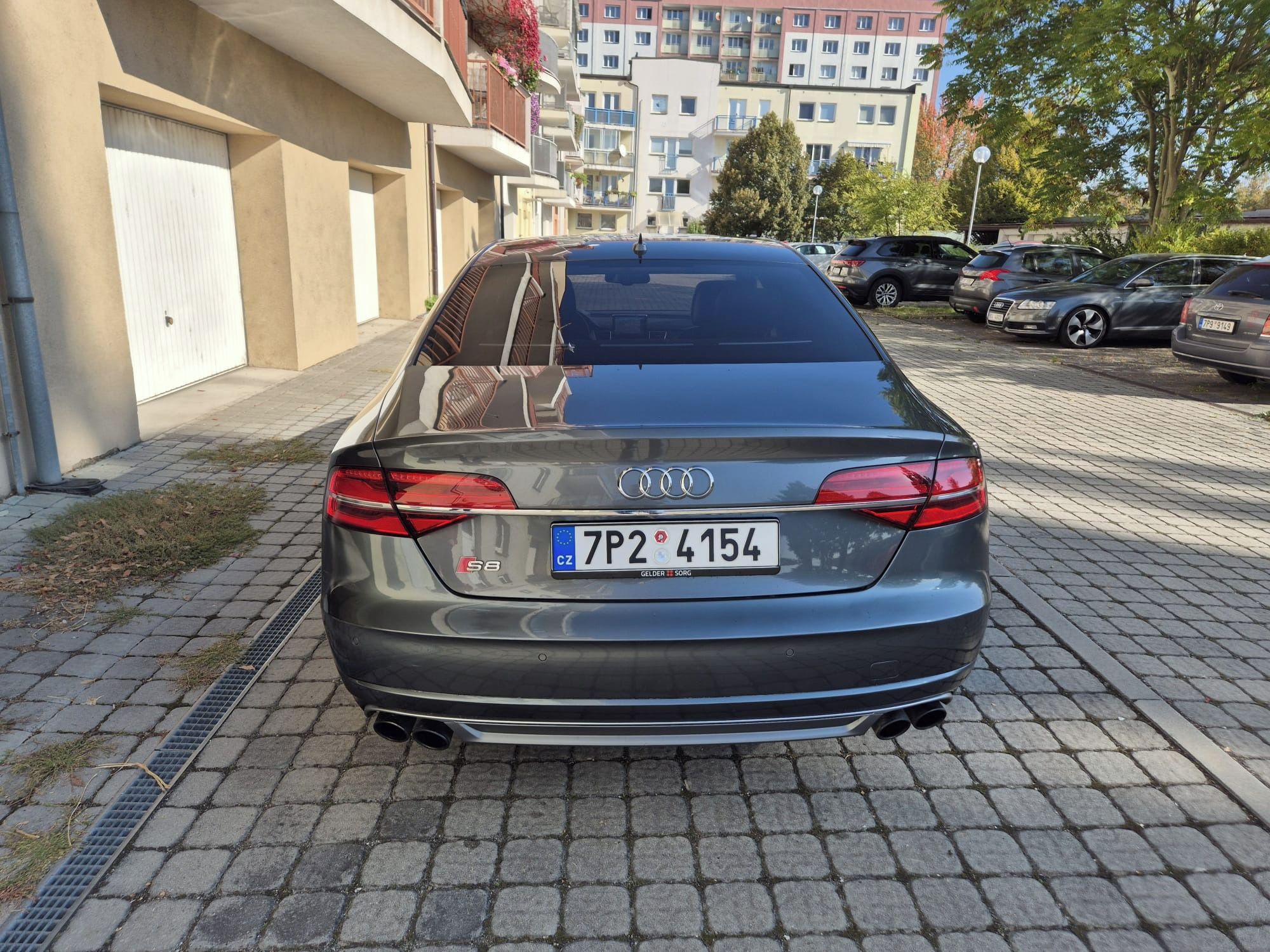 Audi S8, AUDI S8 - fotka 4