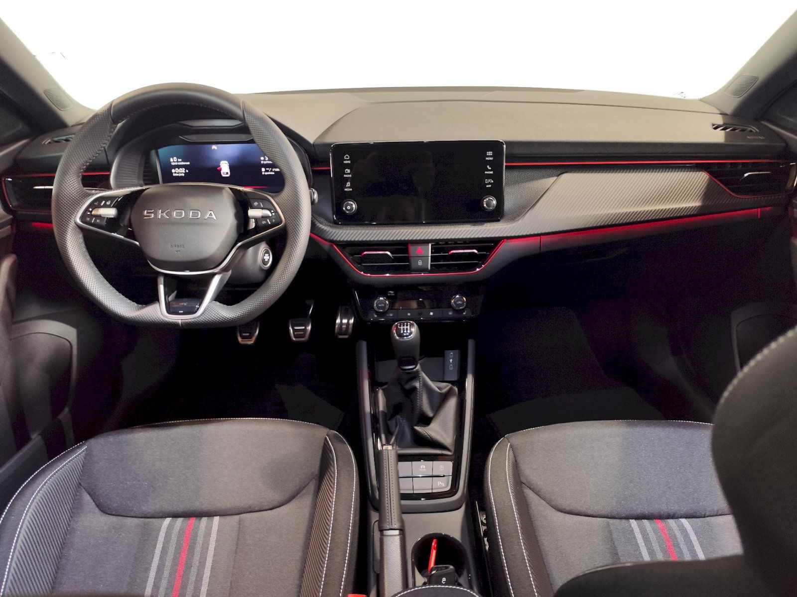 Škoda Scala, SCALA MONTE CARLO 1,0 TSI 85 K - fotka 5