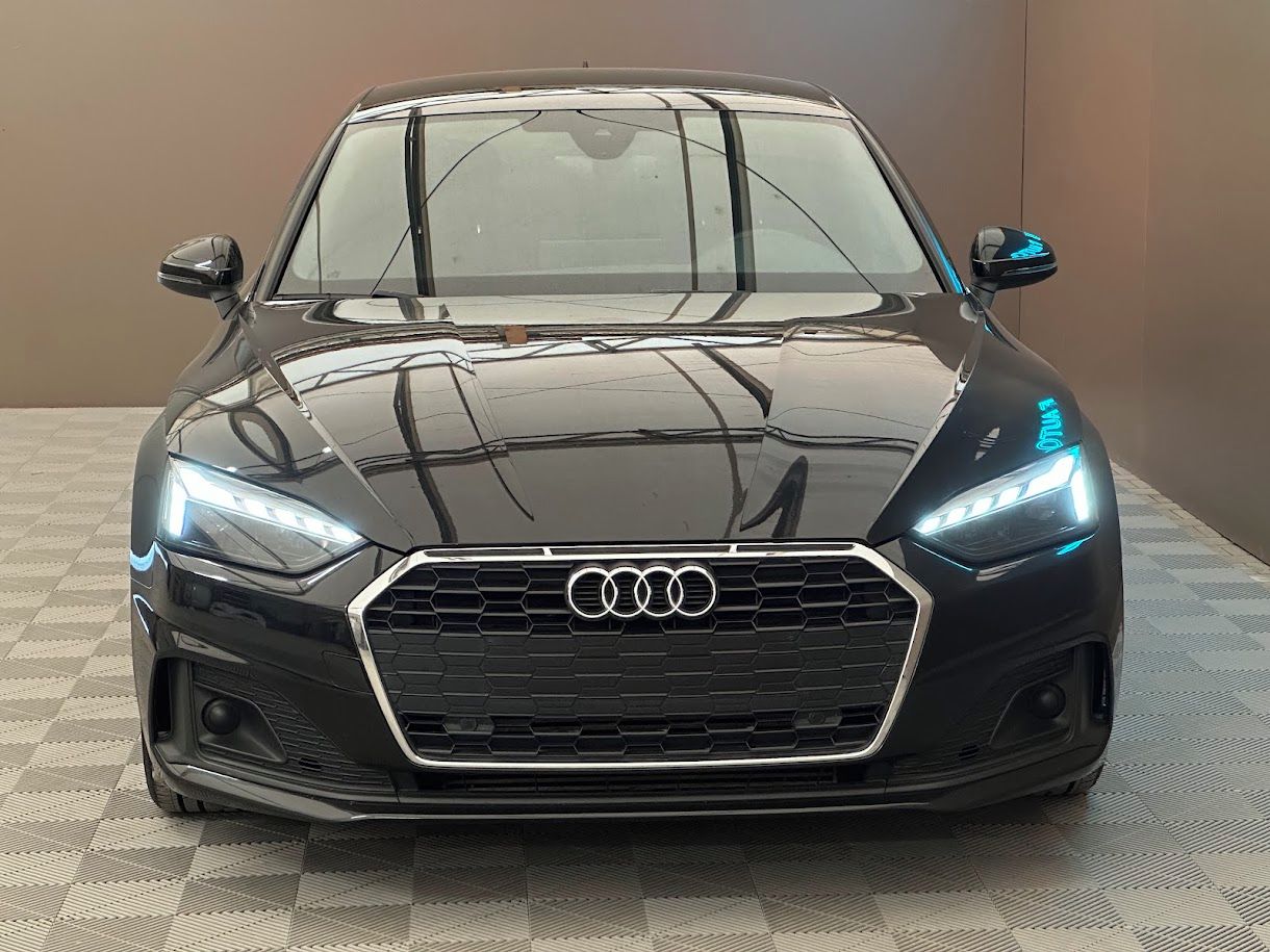 Audi A5, 35 TFSI Business Matrix S tron - fotka 3