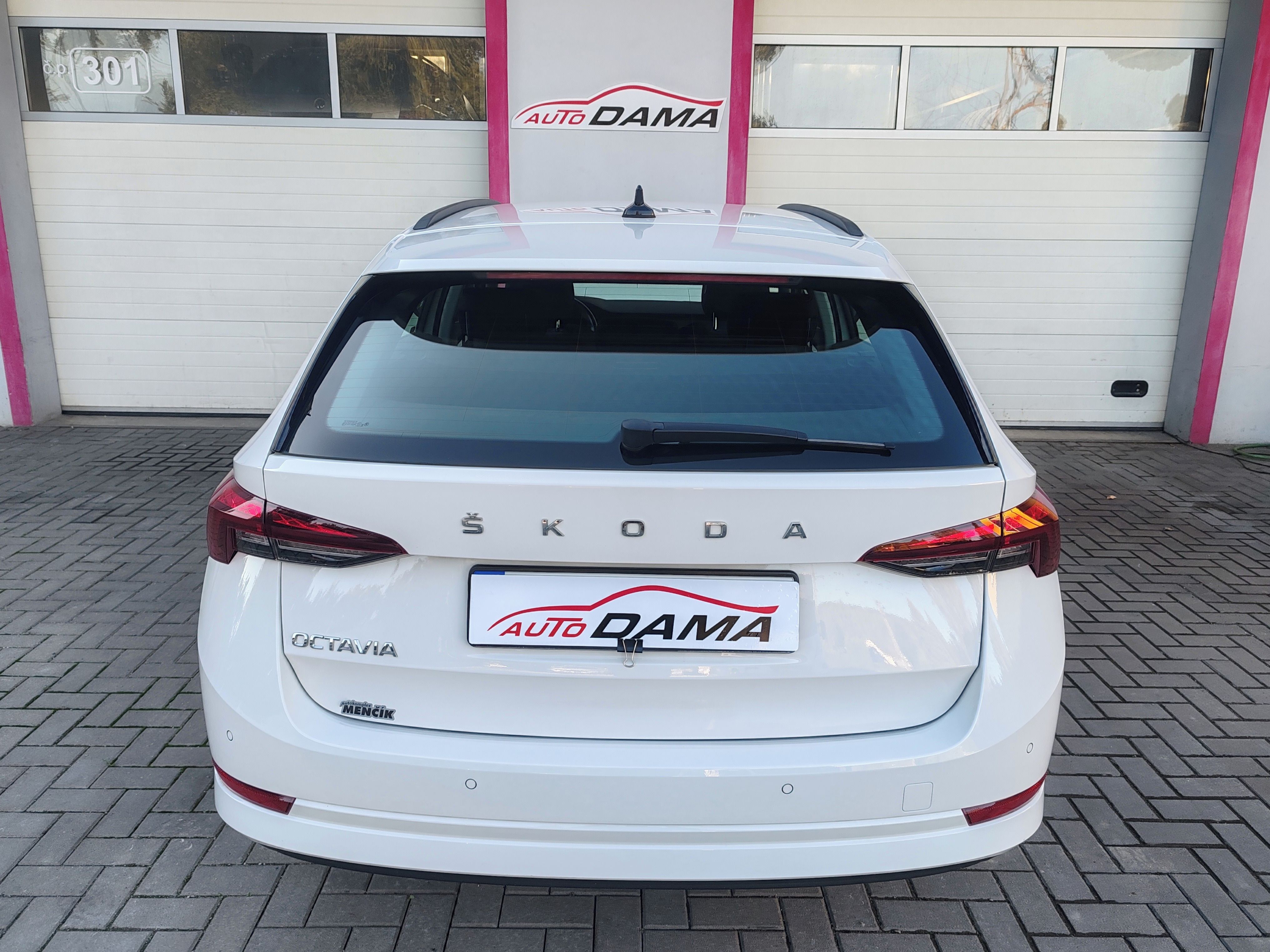 Škoda Octavia, 2.0TDI Ambition 1 Maj*ČR*DPH - fotka 5