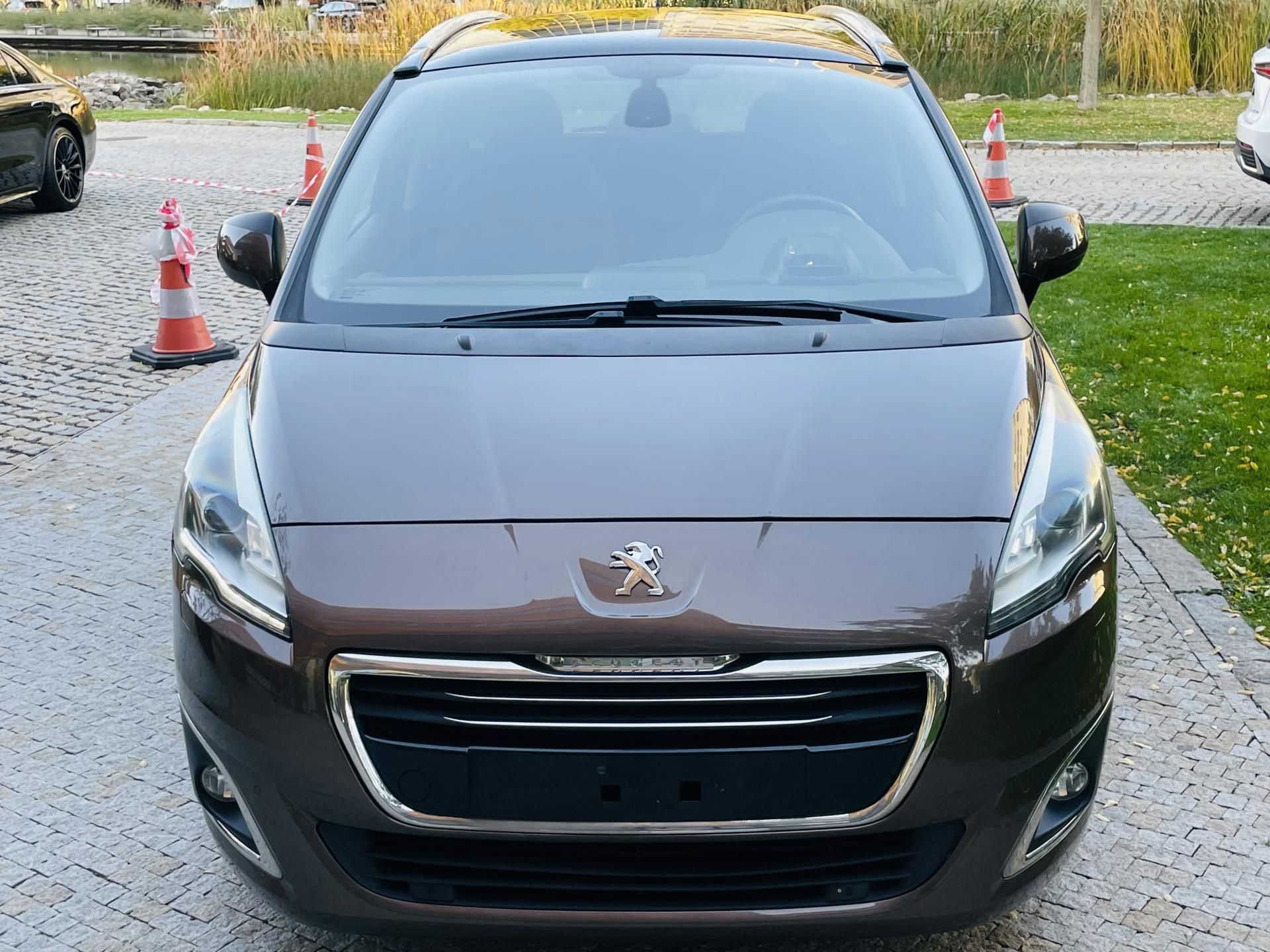 Peugeot 5008, 2.0HDi MAN 1MAJITEL SENZORY - fotka 6