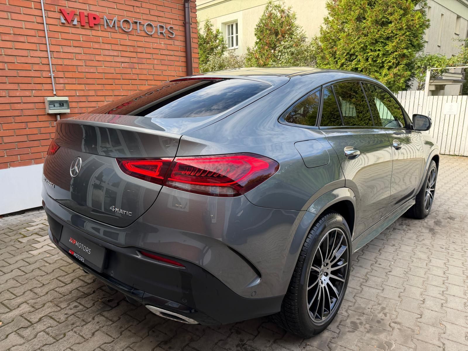 Mercedes-Benz GLE, 400d-AMG-R21-PANO-TAŽ-COUPE - fotka 6