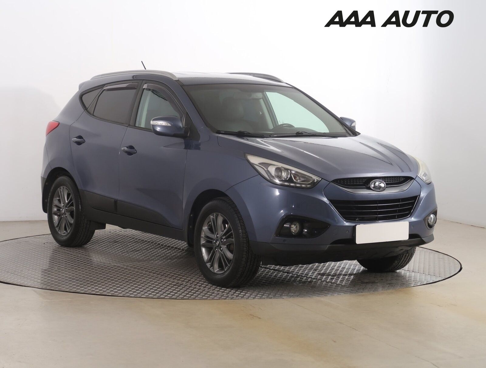 Hyundai ix35, 1.7 CRDi, Kožené sedačky
