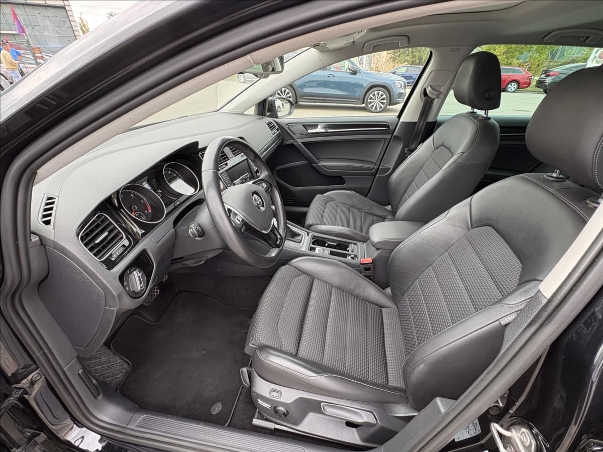 Volkswagen Golf, 2,0 TDi 110kW Xen,Pano,Nez.Top - fotka 3