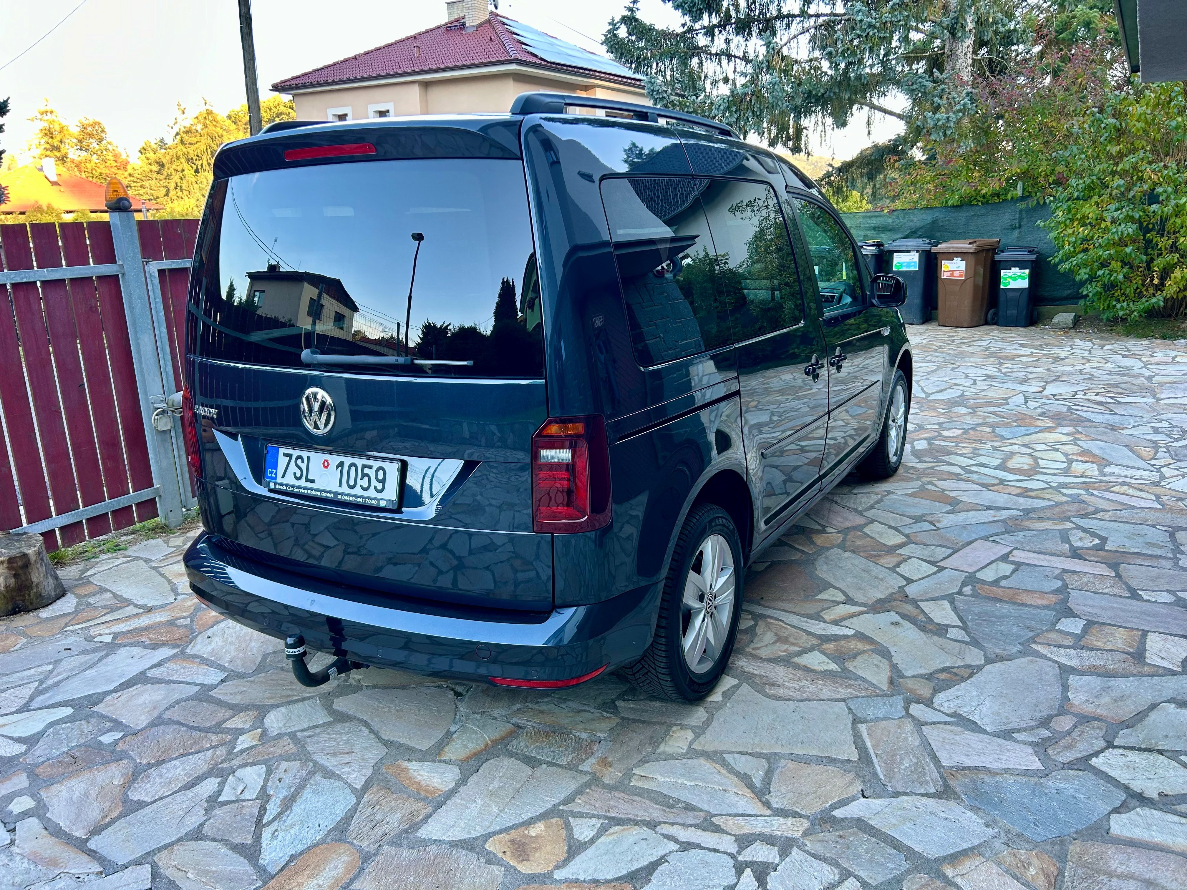 Volkswagen Caddy, 1.4 TSI 96KW COMFORT BI-XENON - fotka 4