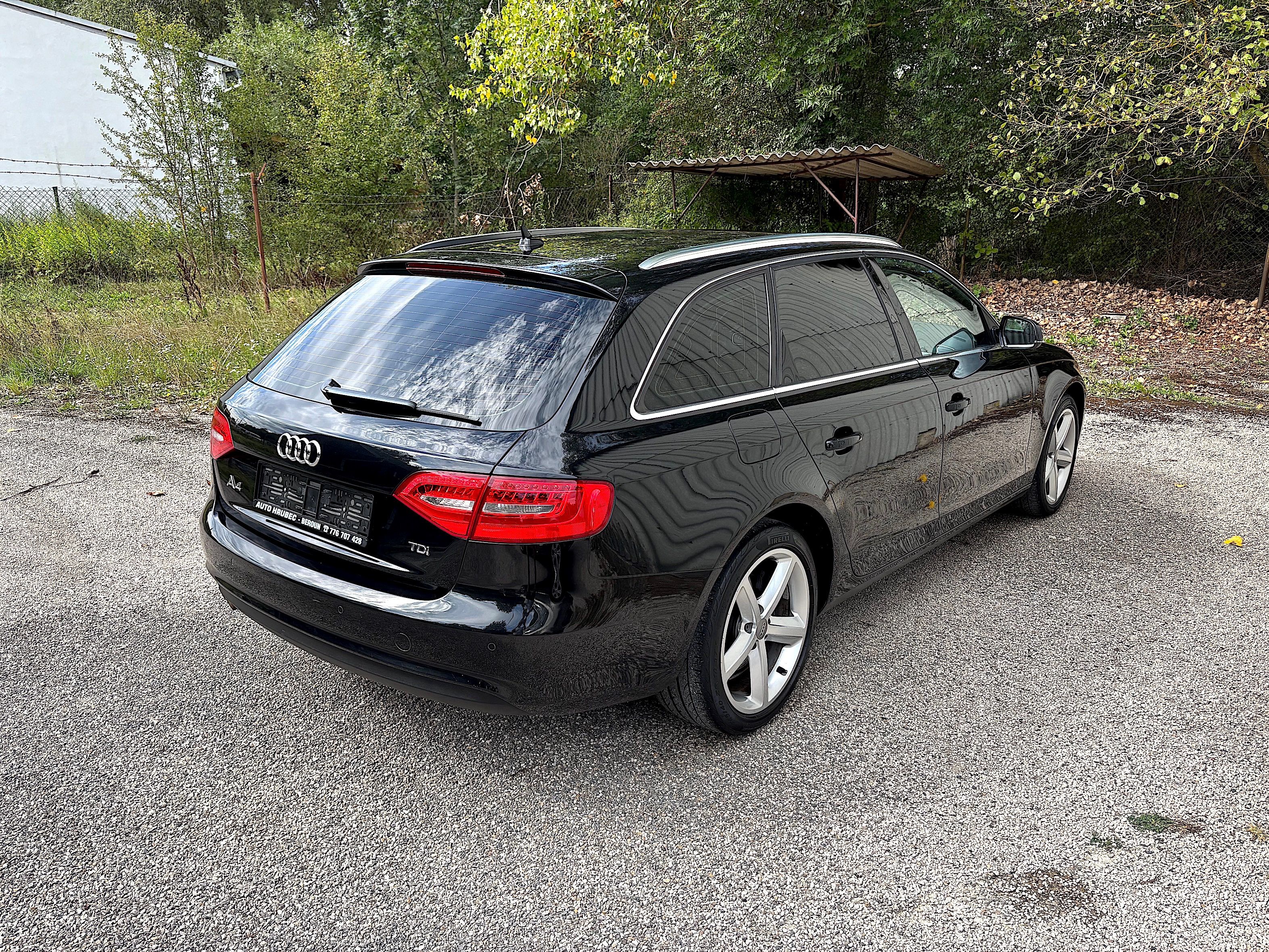 Audi A4, 2.0 TDi 105 kW XENON SERVISKA - fotka 6