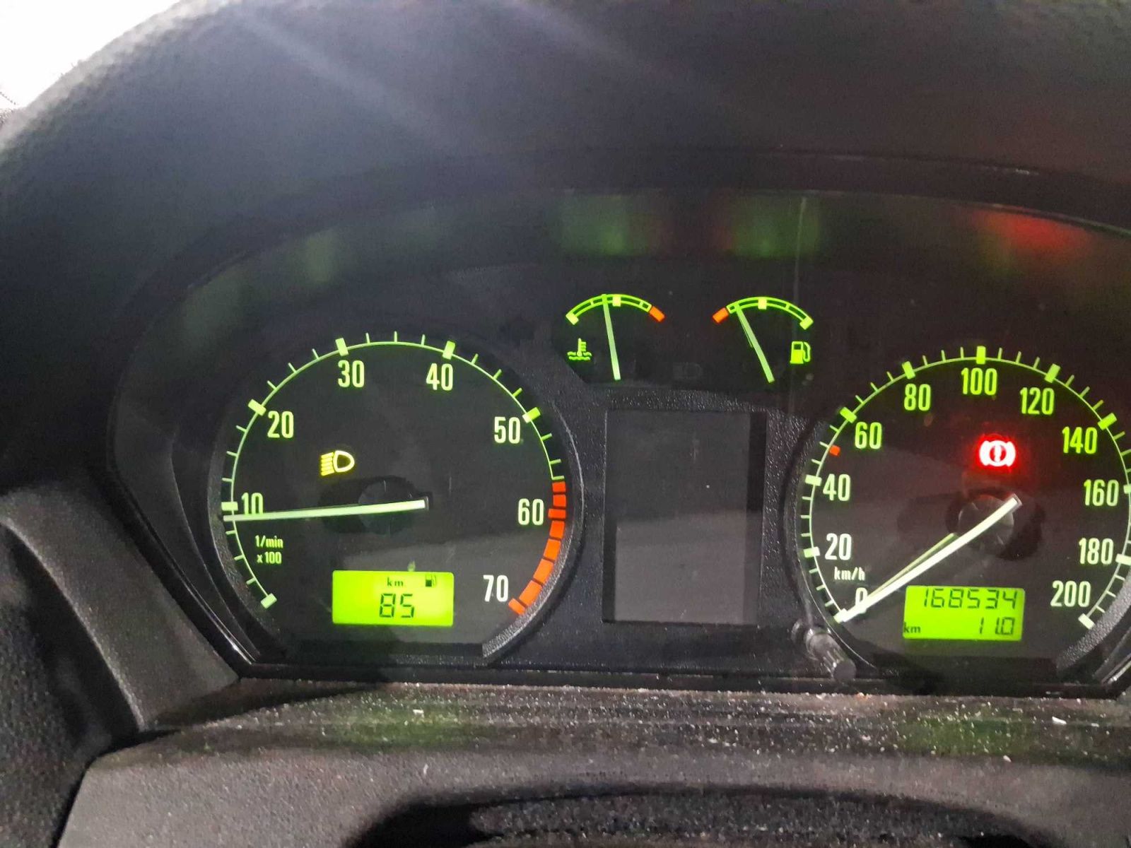 Škoda Fabia, 1.4 16V, Klima - fotka 3