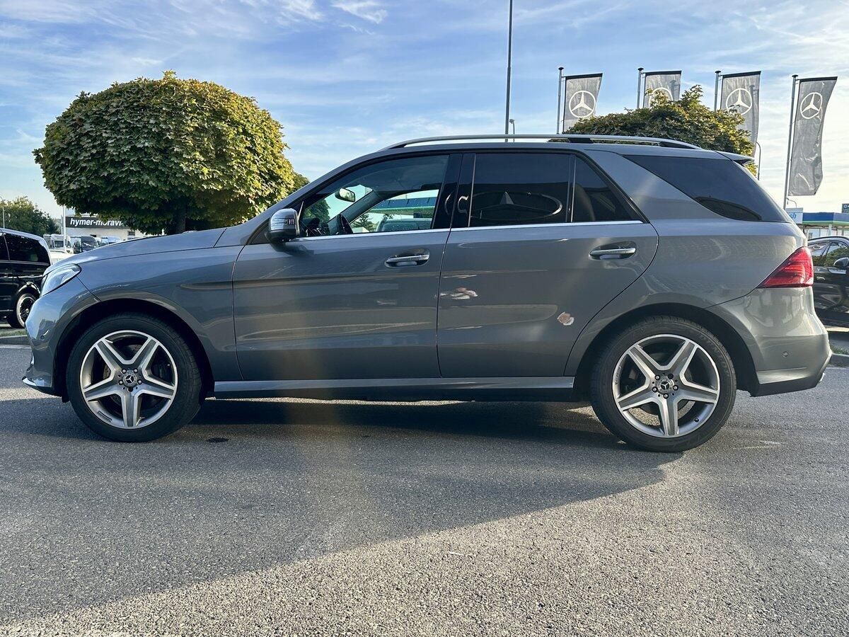 Mercedes-Benz GLE, 400 4MATIC - fotka 6