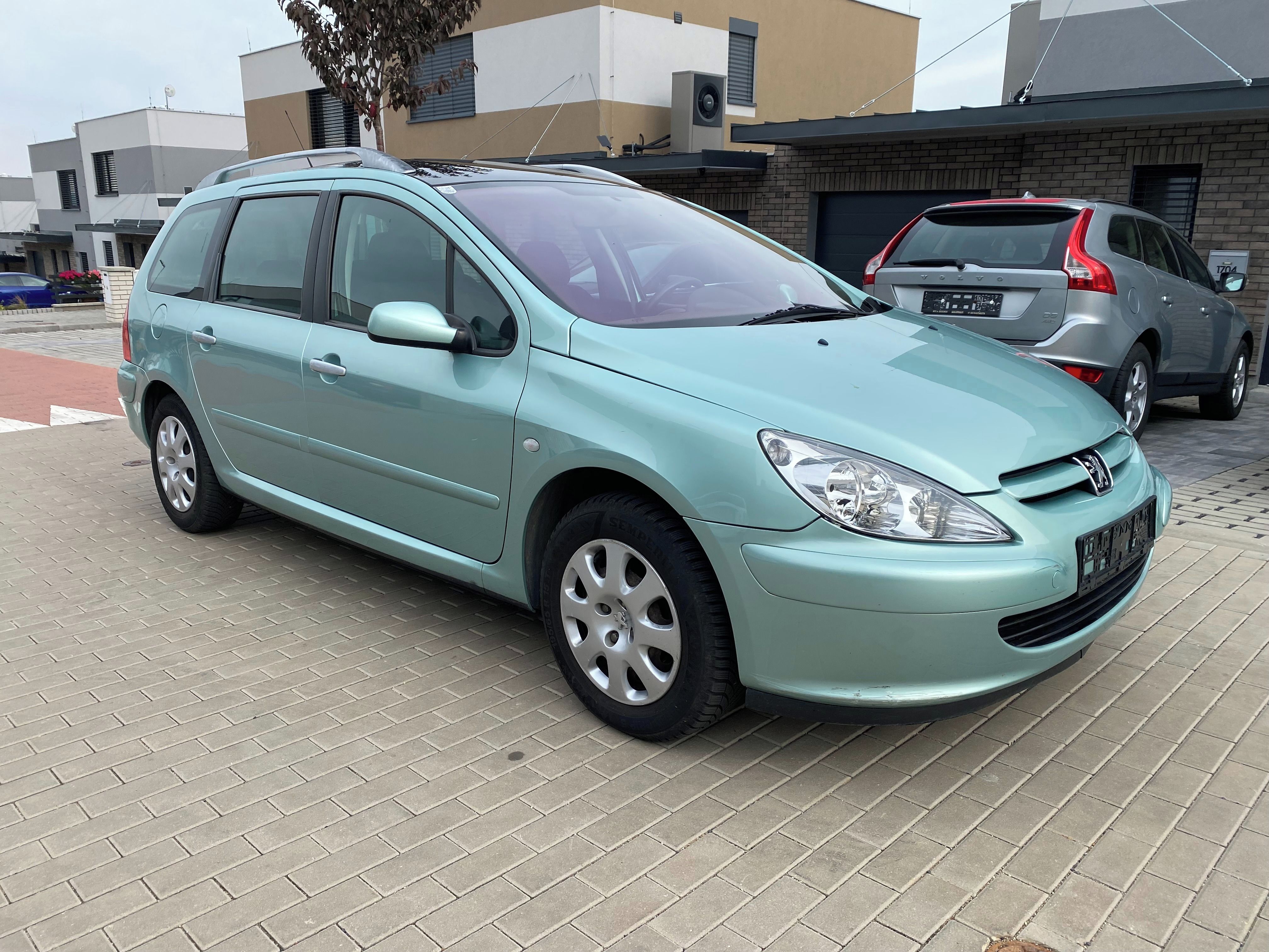 Peugeot 307, SW 2.0HDI, 119000 km, nová STK - fotka 5