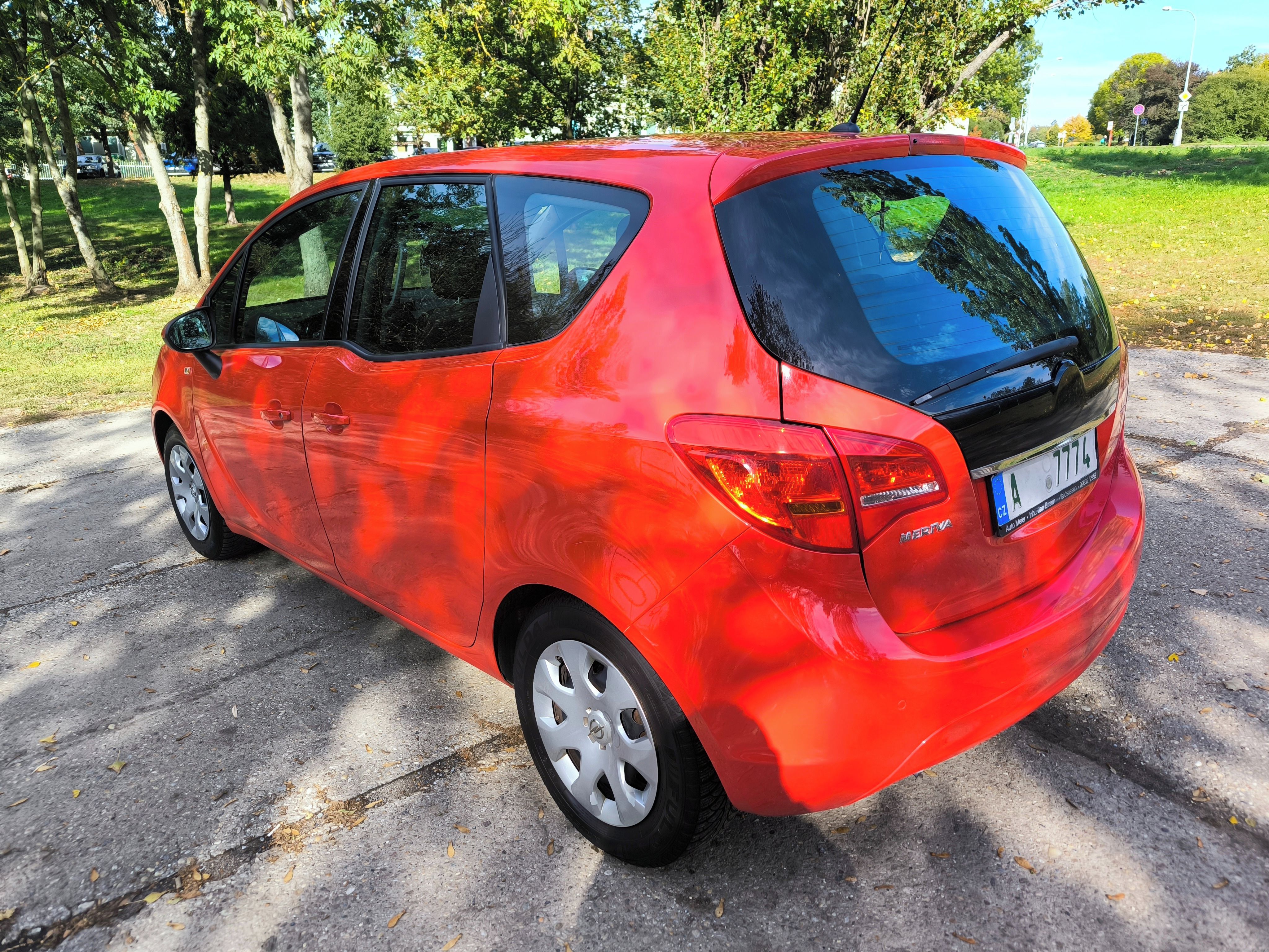 Opel Meriva, 1.4i16V klima,parkovací senzor - fotka 6