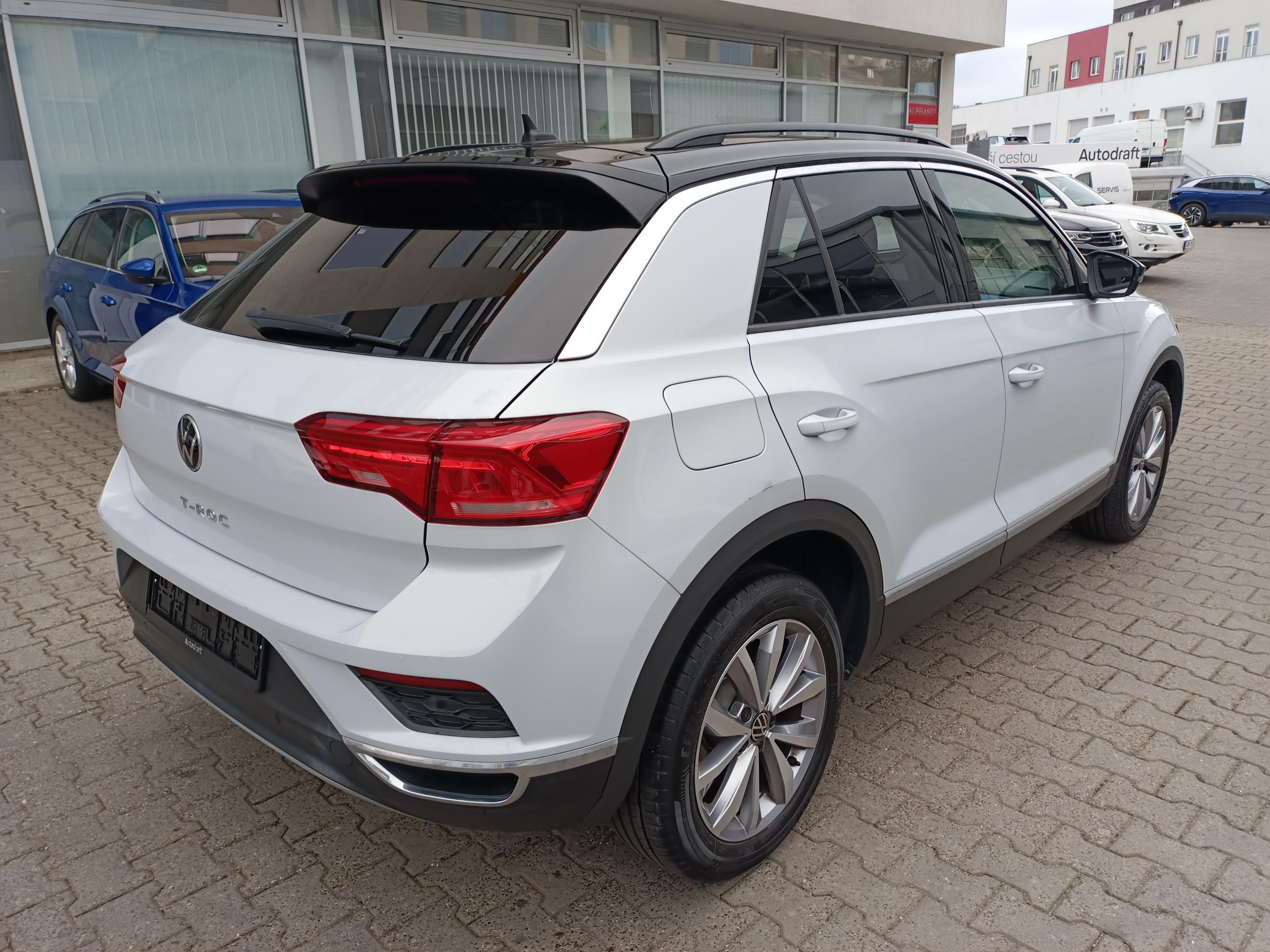 Volkswagen T-Roc, 1.5 TSI 110kW DSG Style - fotka 6
