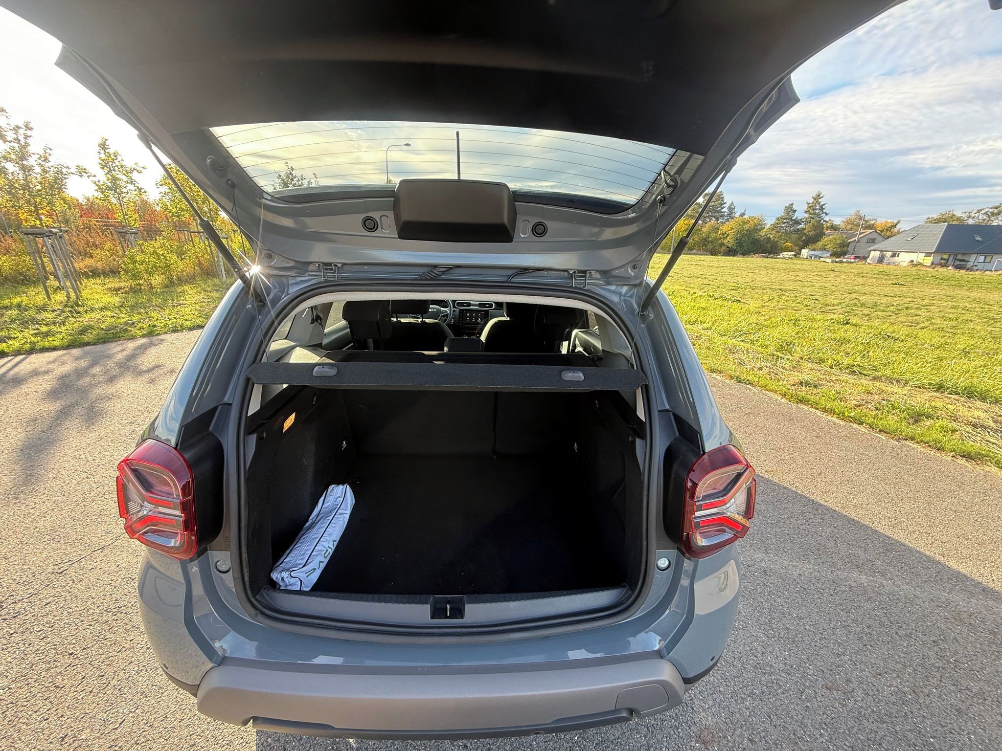 Dacia Duster, JOURNEY TCE130 4X2 V ZÁRUCE 6 - fotka 5