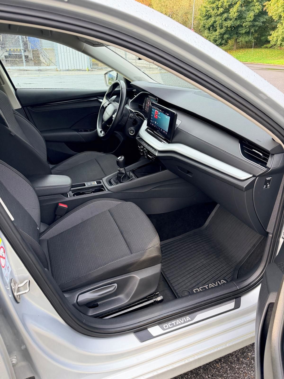Škoda Octavia, SELECTION 2.OTDI 85KW FACELIFT - fotka 6