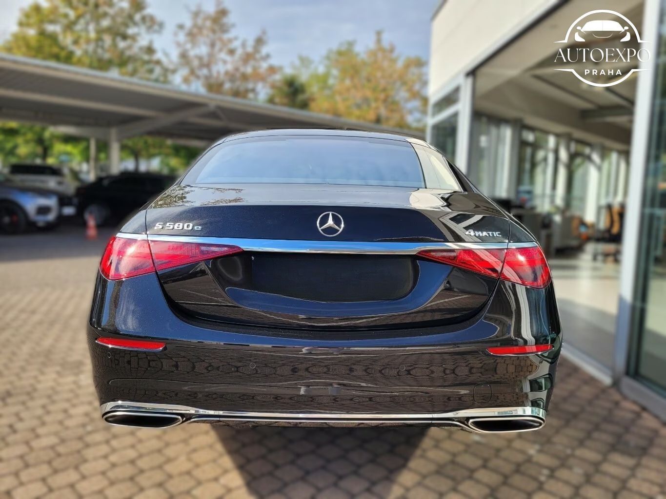 Mercedes-Benz Třídy S, 580e 4Matic Lang Pano 360° - fotka 5