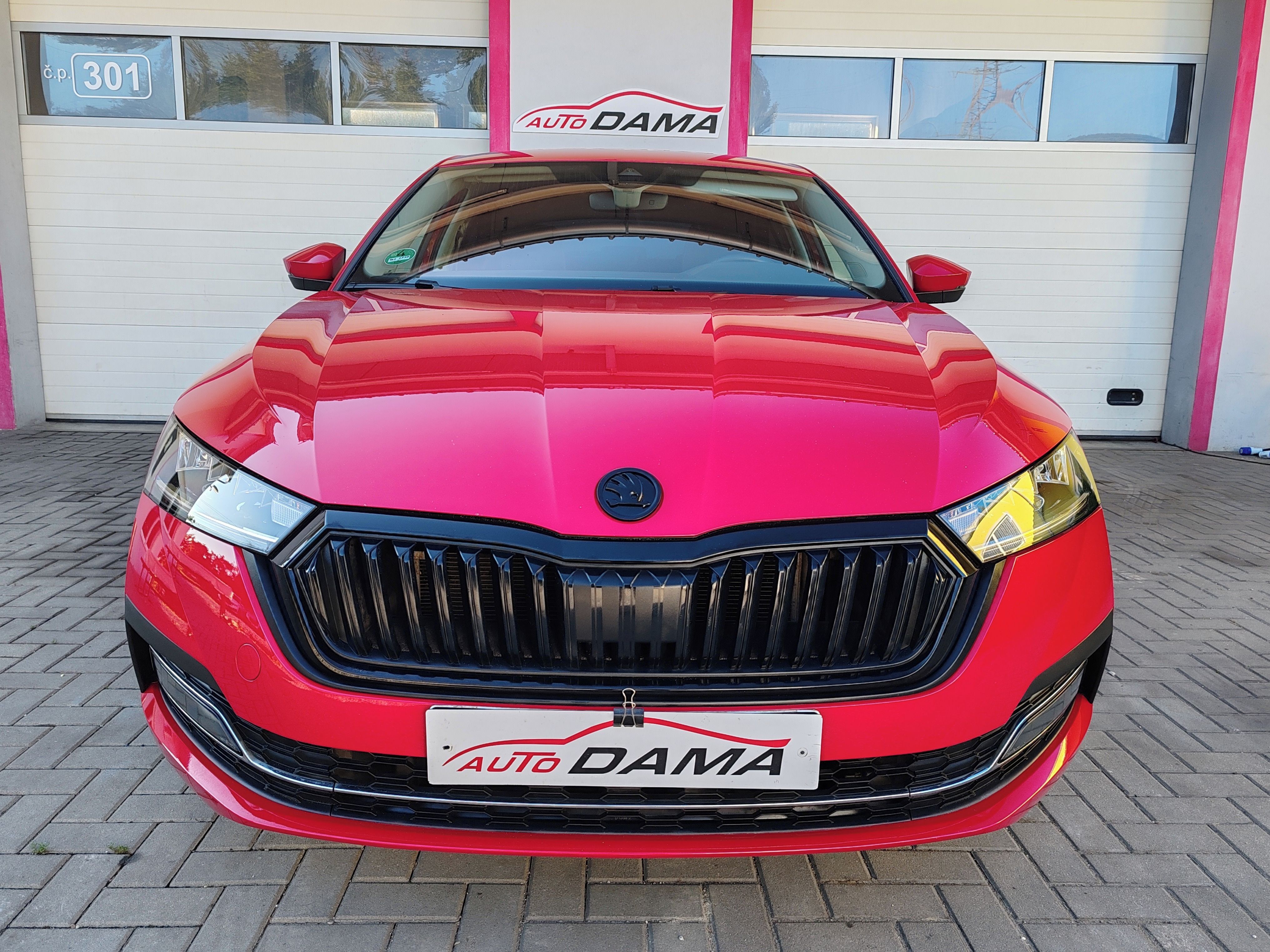 Škoda Octavia, 2.0TDI DSG Style 1Maj ČR DPH - fotka 2