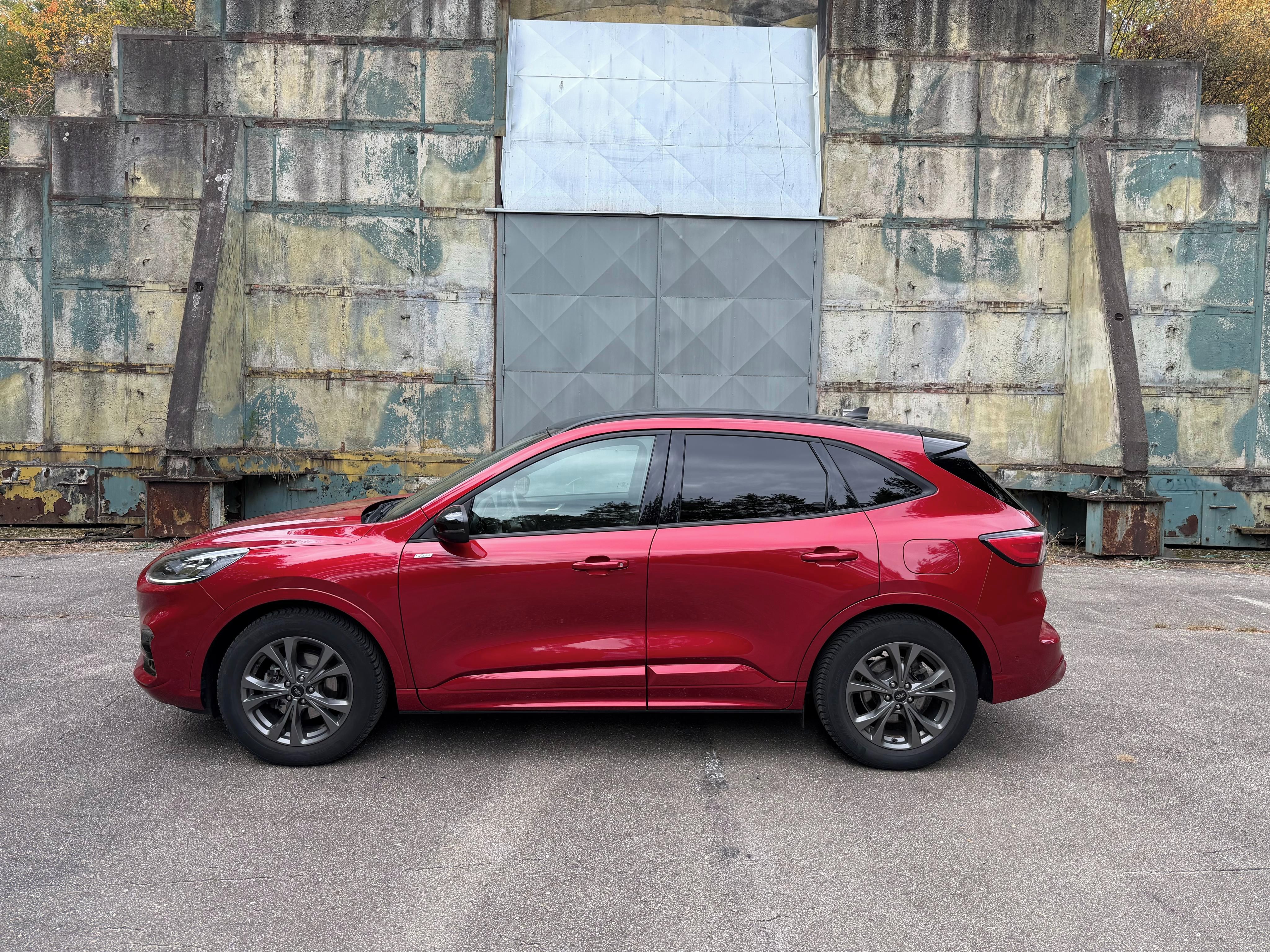 Ford Kuga, 2.5 Hybrid ST Line X Nové CZ - fotka 5