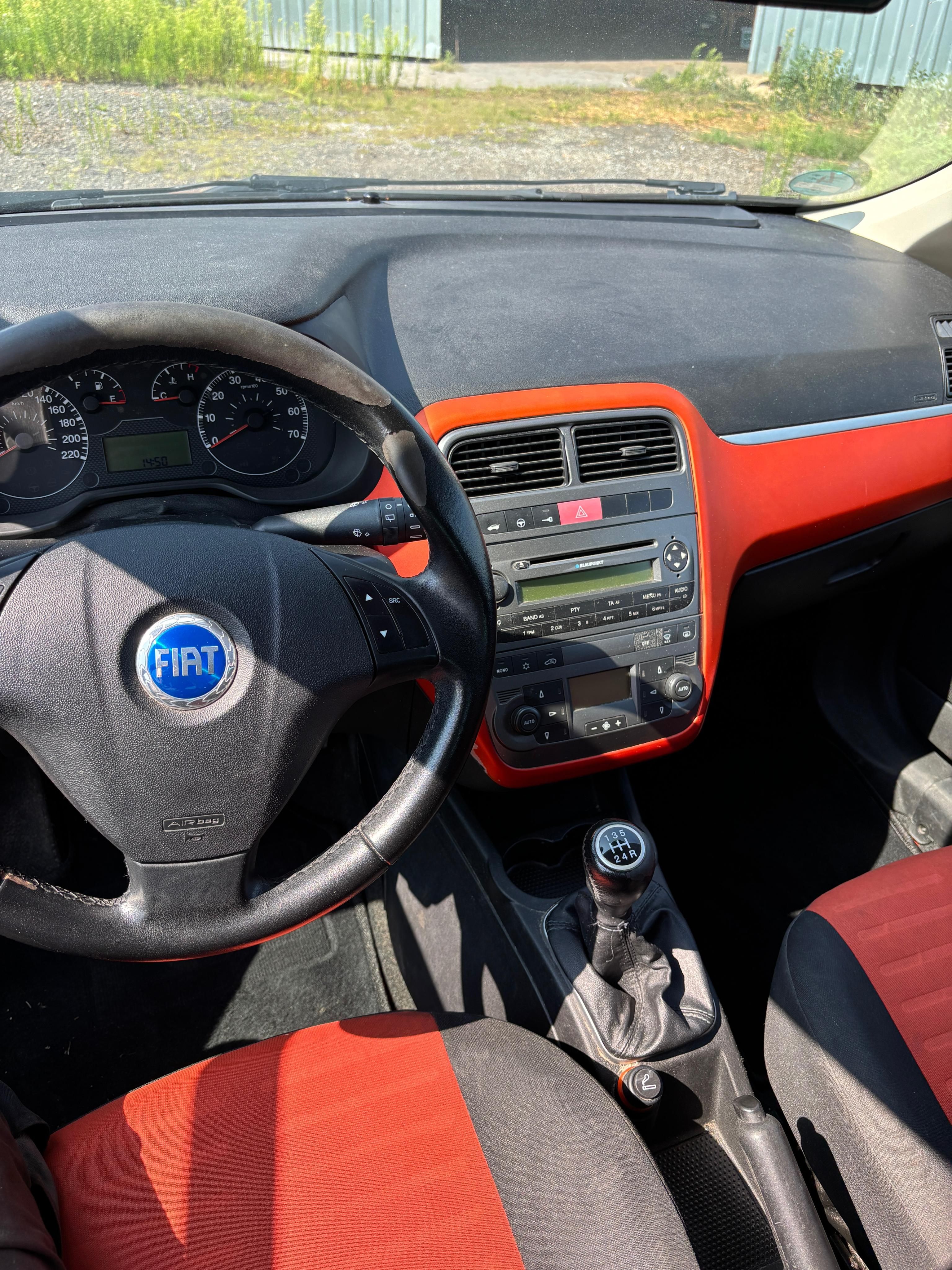 Fiat Punto, Fiat Punto 1.3 D 55kw 2006 - fotka 4