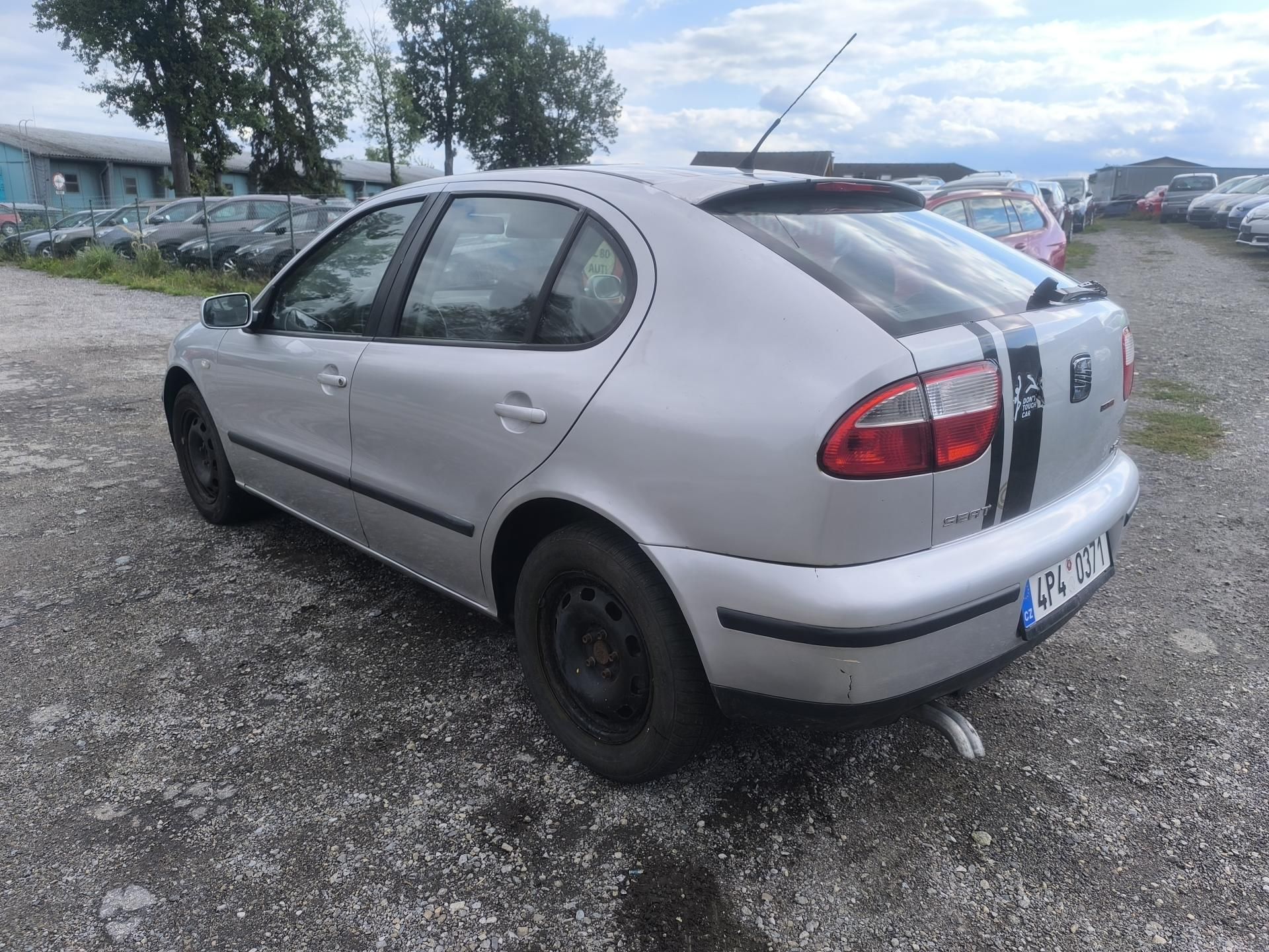 Seat Leon, BEZ KOROZE,KLIMA,240KM,NOVÁ TK - fotka 4