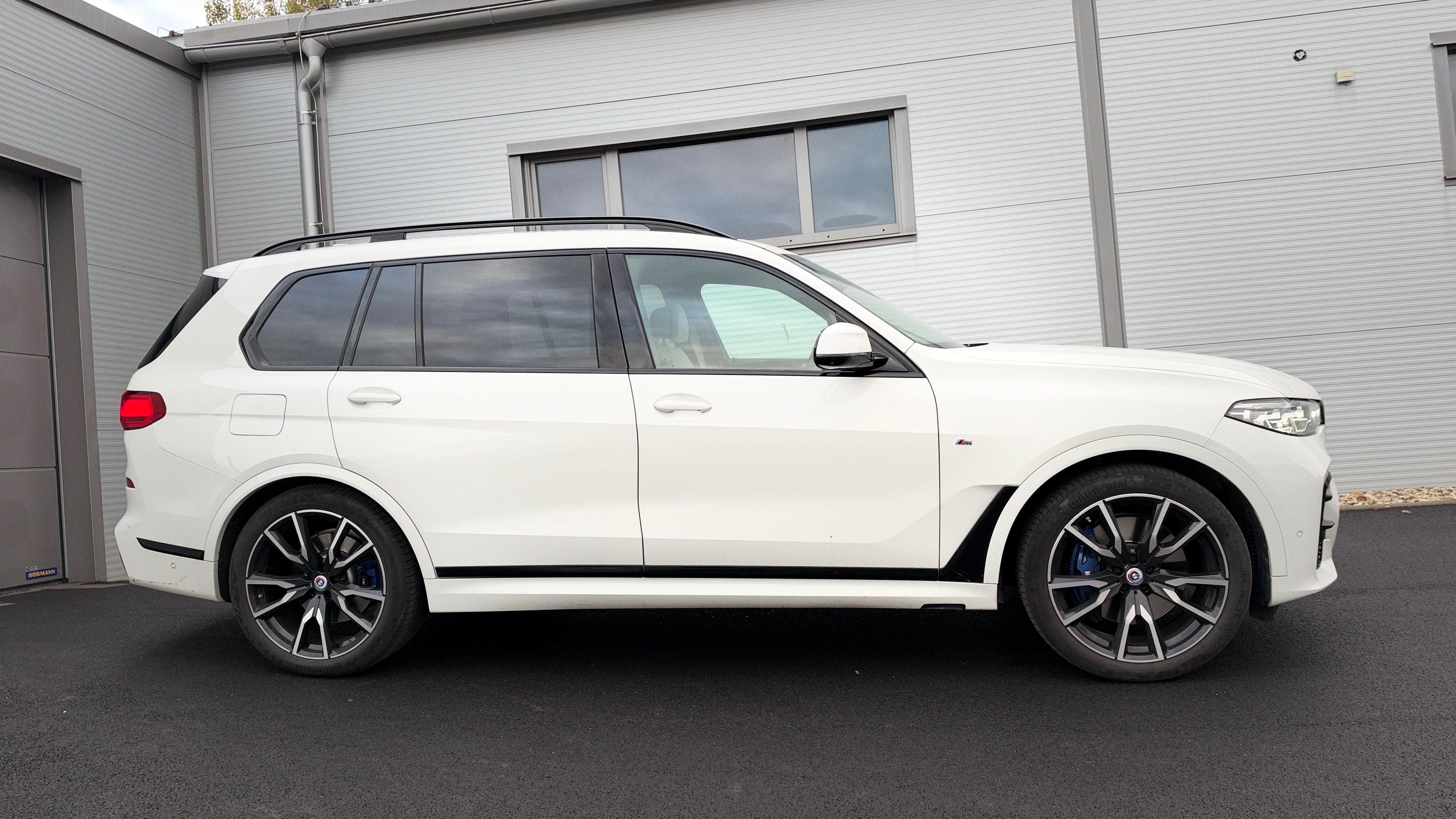 BMW X7 - fotka 2