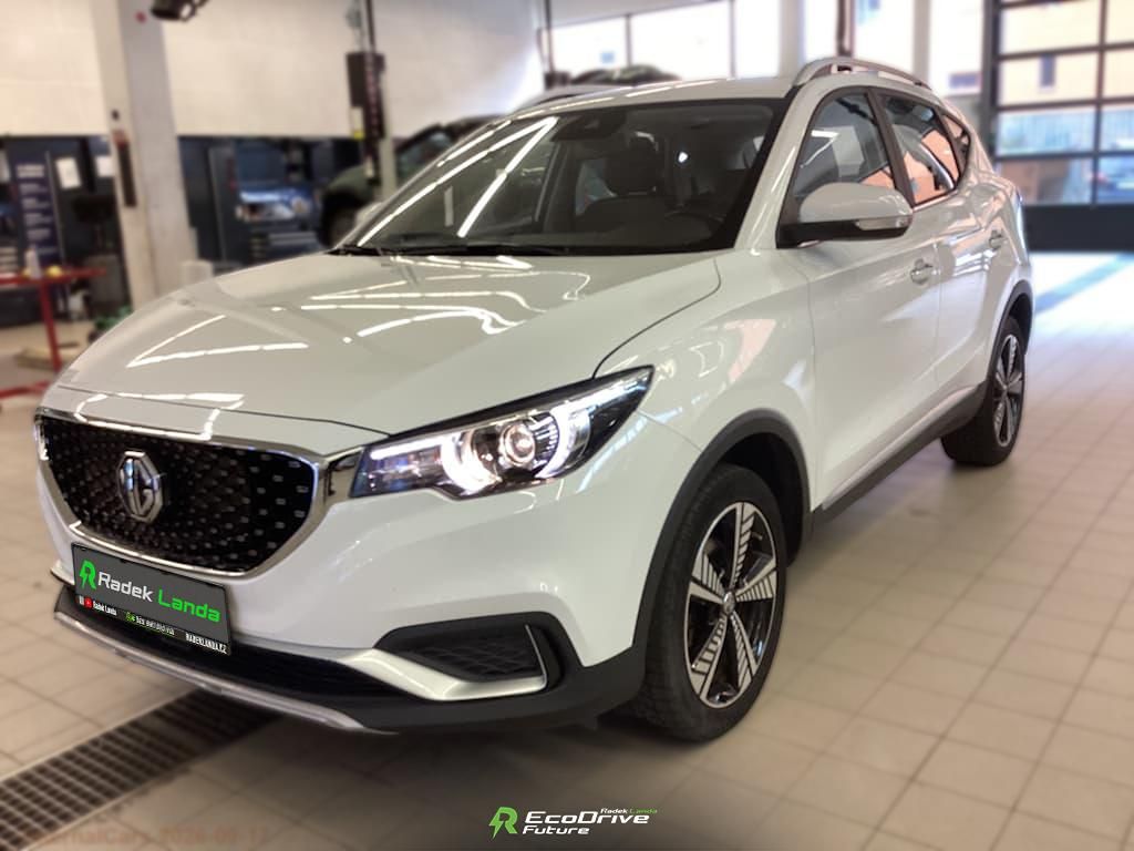 MG ZS, 44,5 kWh, FWD (143 koní) - fotka 4