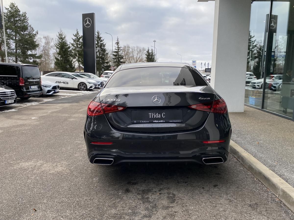 Mercedes-Benz Třídy C, C 300 de 4M - HYBRID náhradní - fotka 5