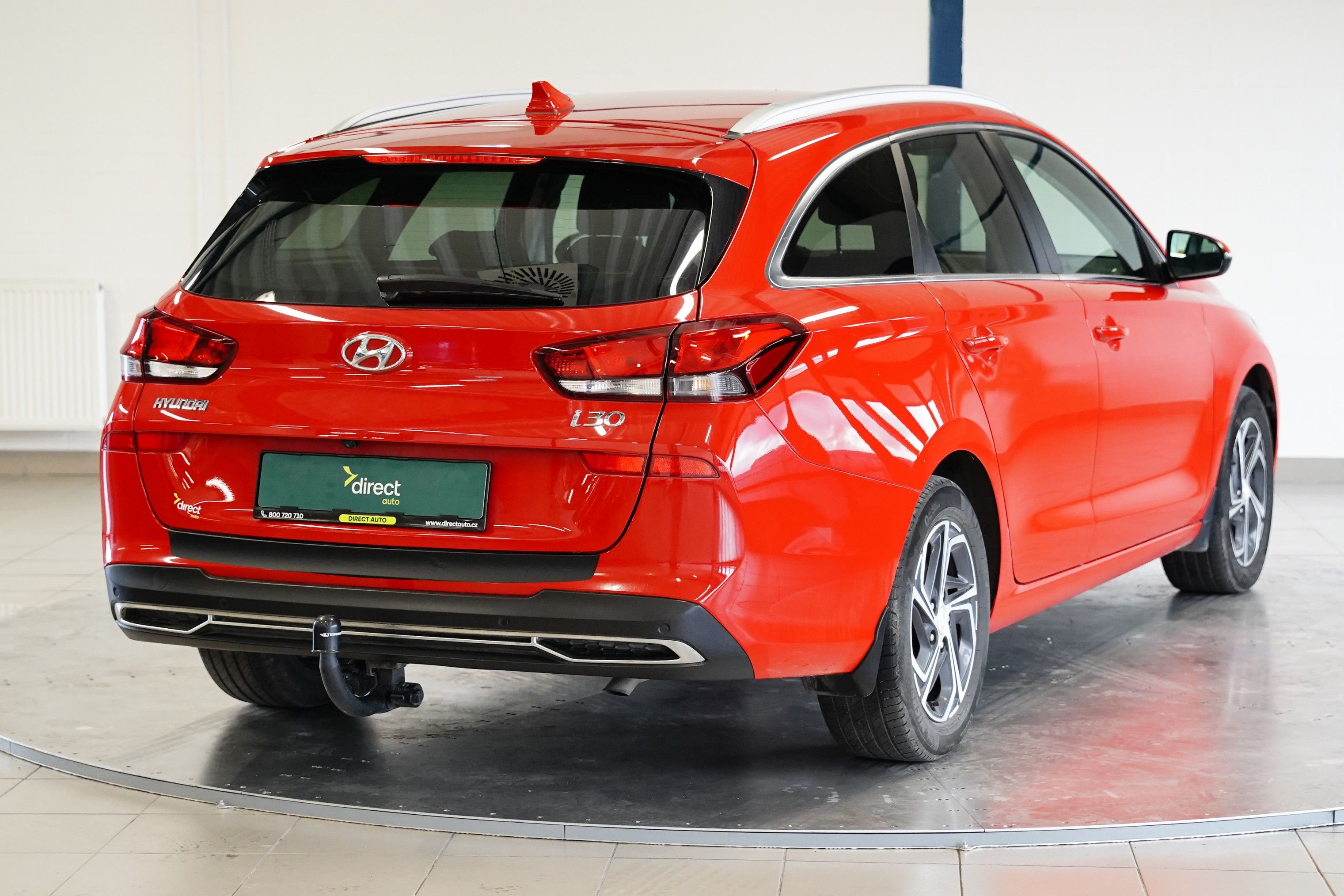 Hyundai i30, 1.5 DPi 81 kW Smart - fotka 2
