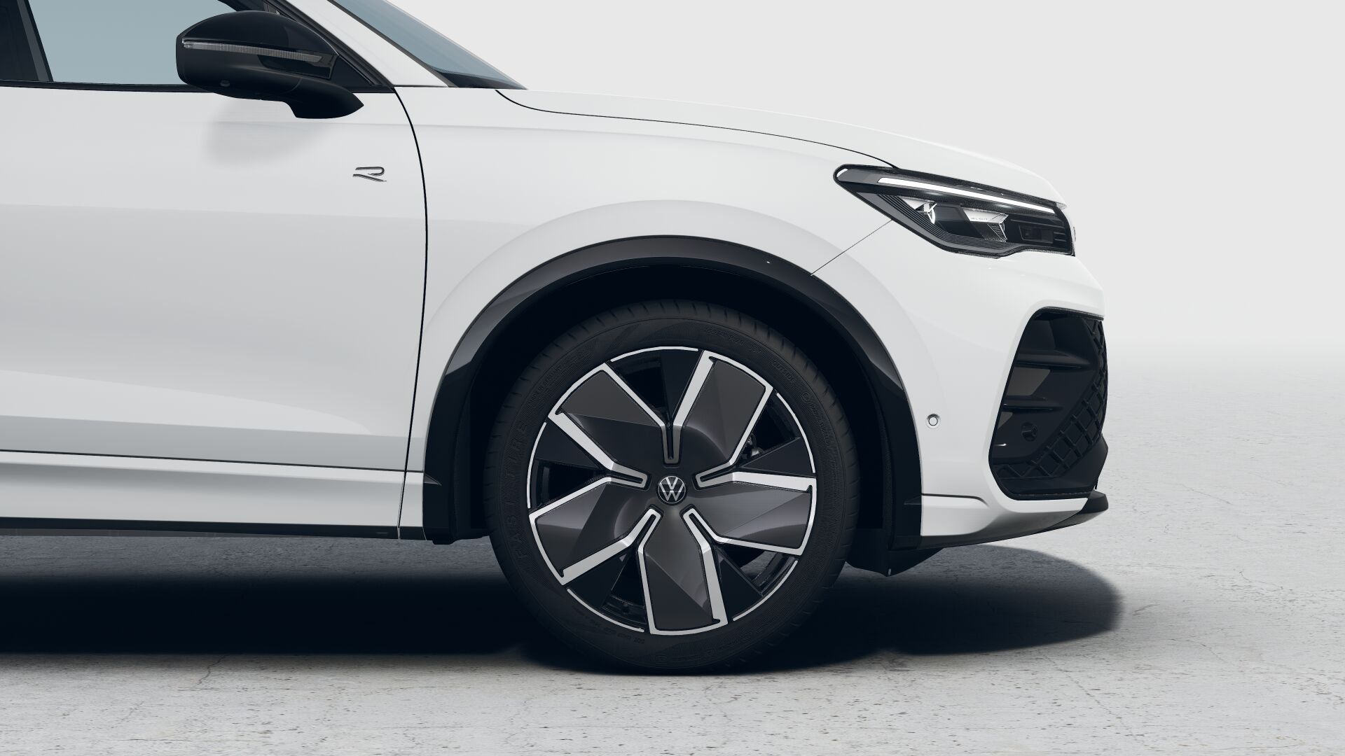 Volkswagen Tiguan, Tiguan R-Line People 1,5 eTSI - fotka 6