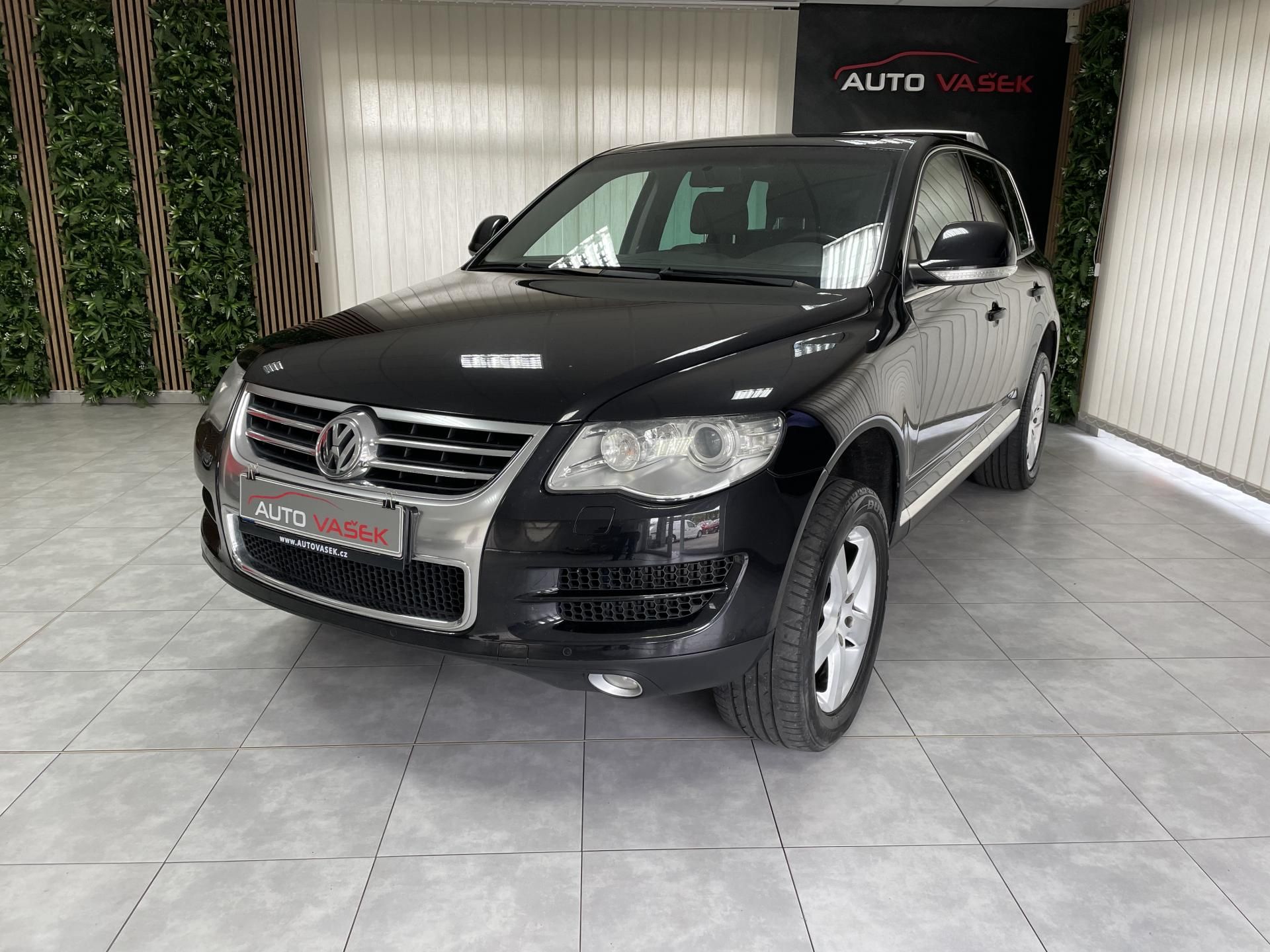 Volkswagen Touareg, 2.5 TDi ČR 6M 4X4 TZ 3500KG - fotka 5