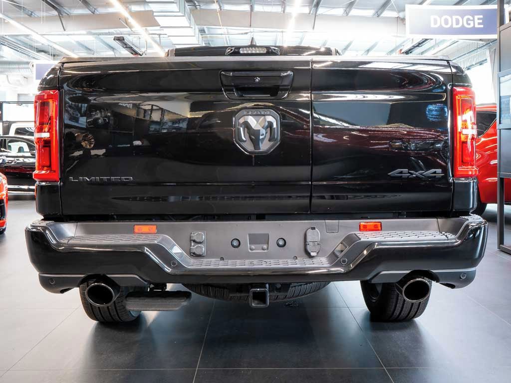 Dodge Ram, 5.7 HEMI V8 Limited 2026 - fotka 3