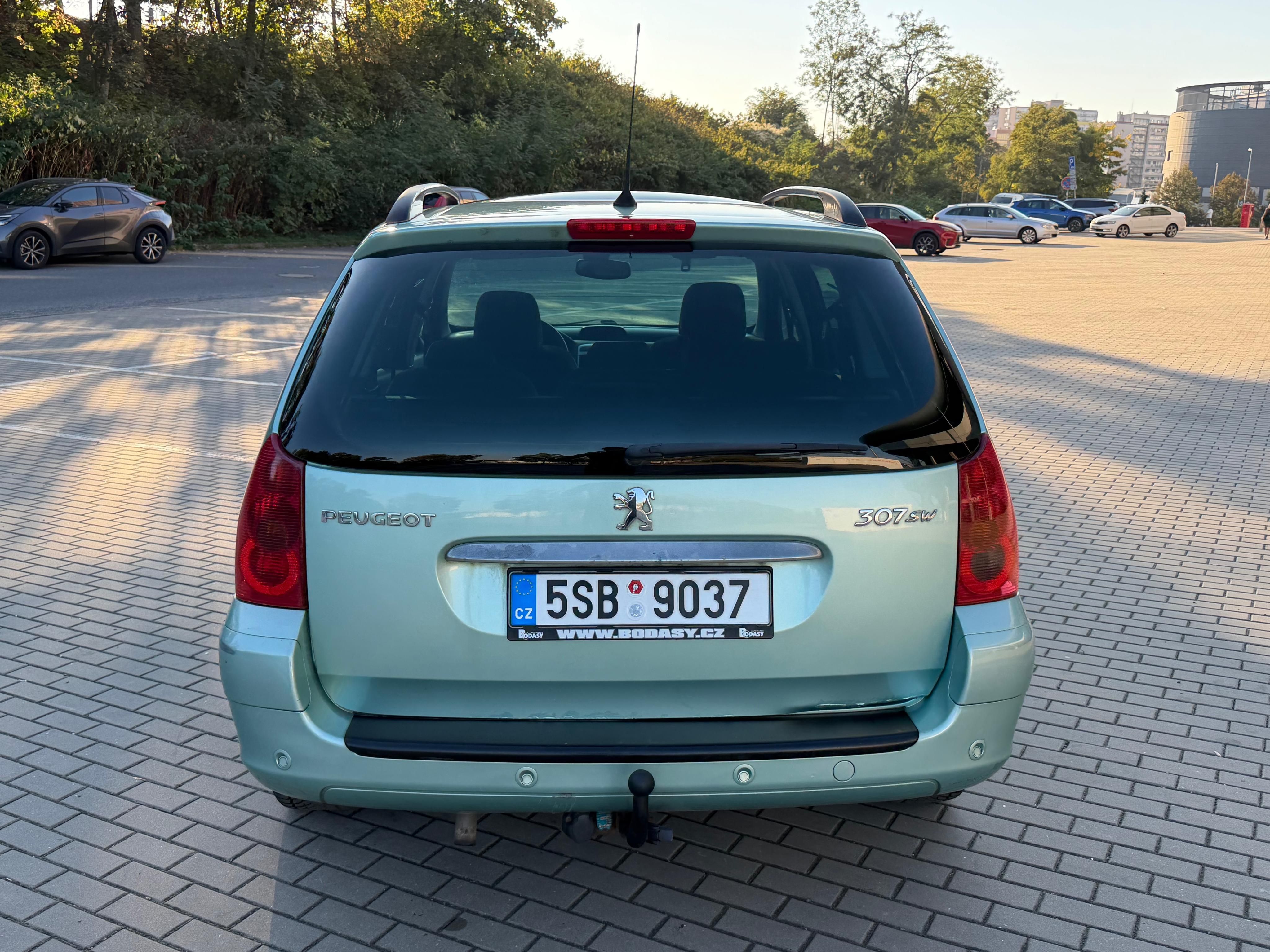 Peugeot 307, 1.6i, 80kw Nová STK - fotka 4